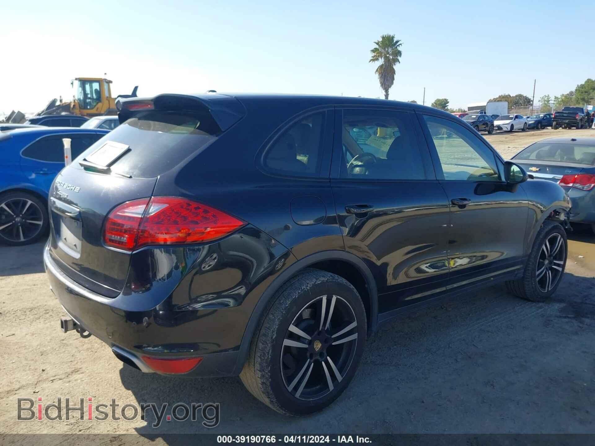 2012 PORSCHE CAYENNE - VIN: WP1AA2A23CLA11900 - Фото 4