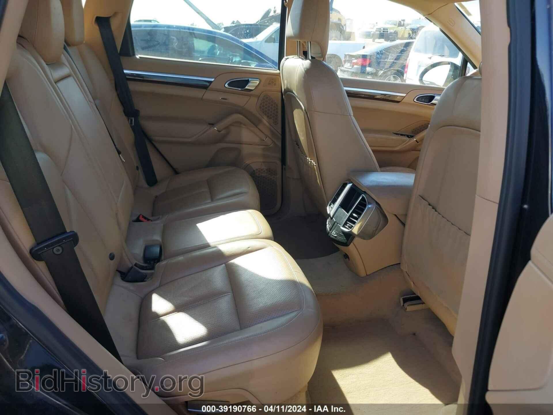 2012 PORSCHE CAYENNE - VIN: WP1AA2A23CLA11900 - Фото 8