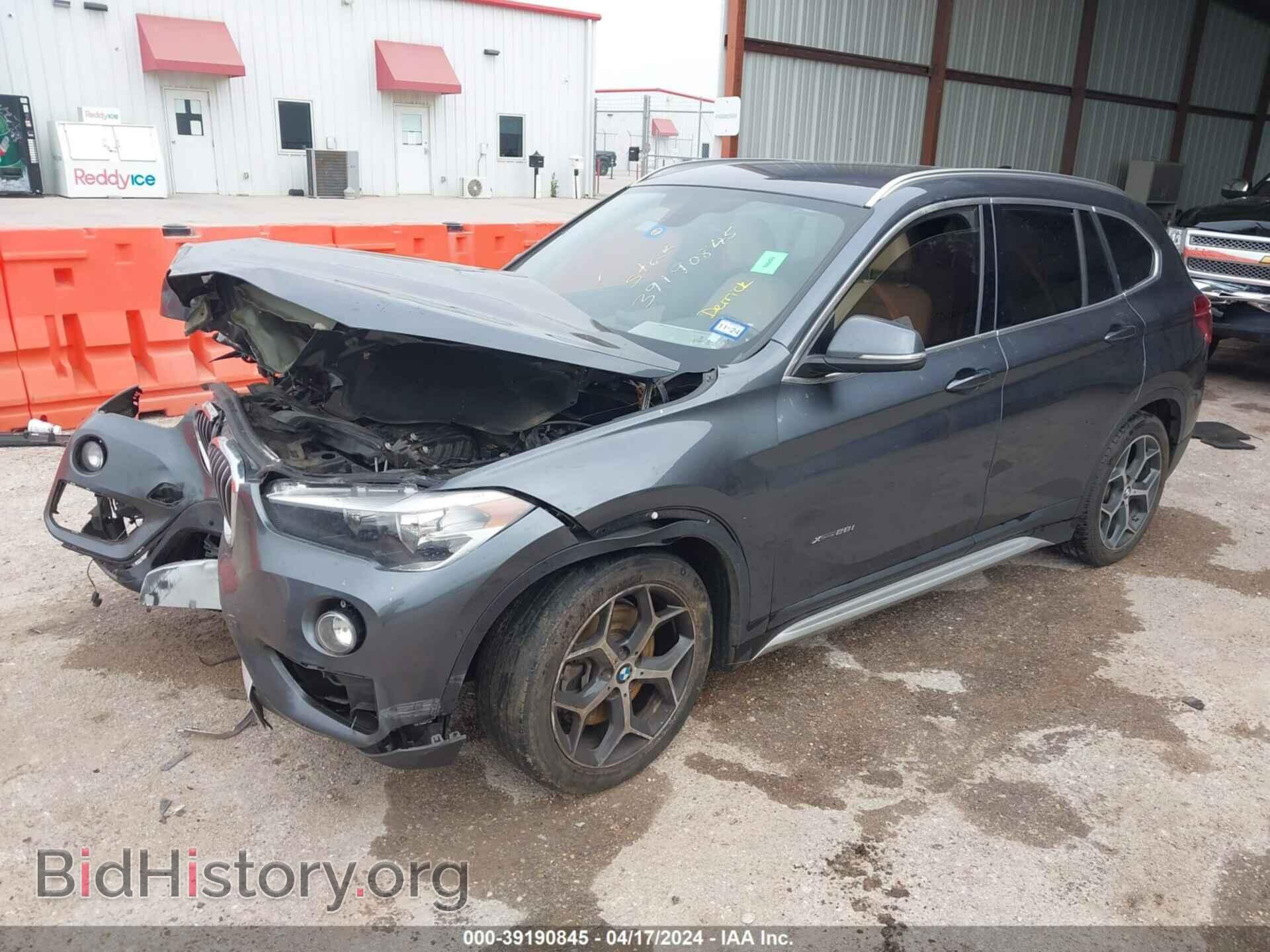 2016 BMW X1 - VIN: WBXHT3C38G5E56445 - Фото 2