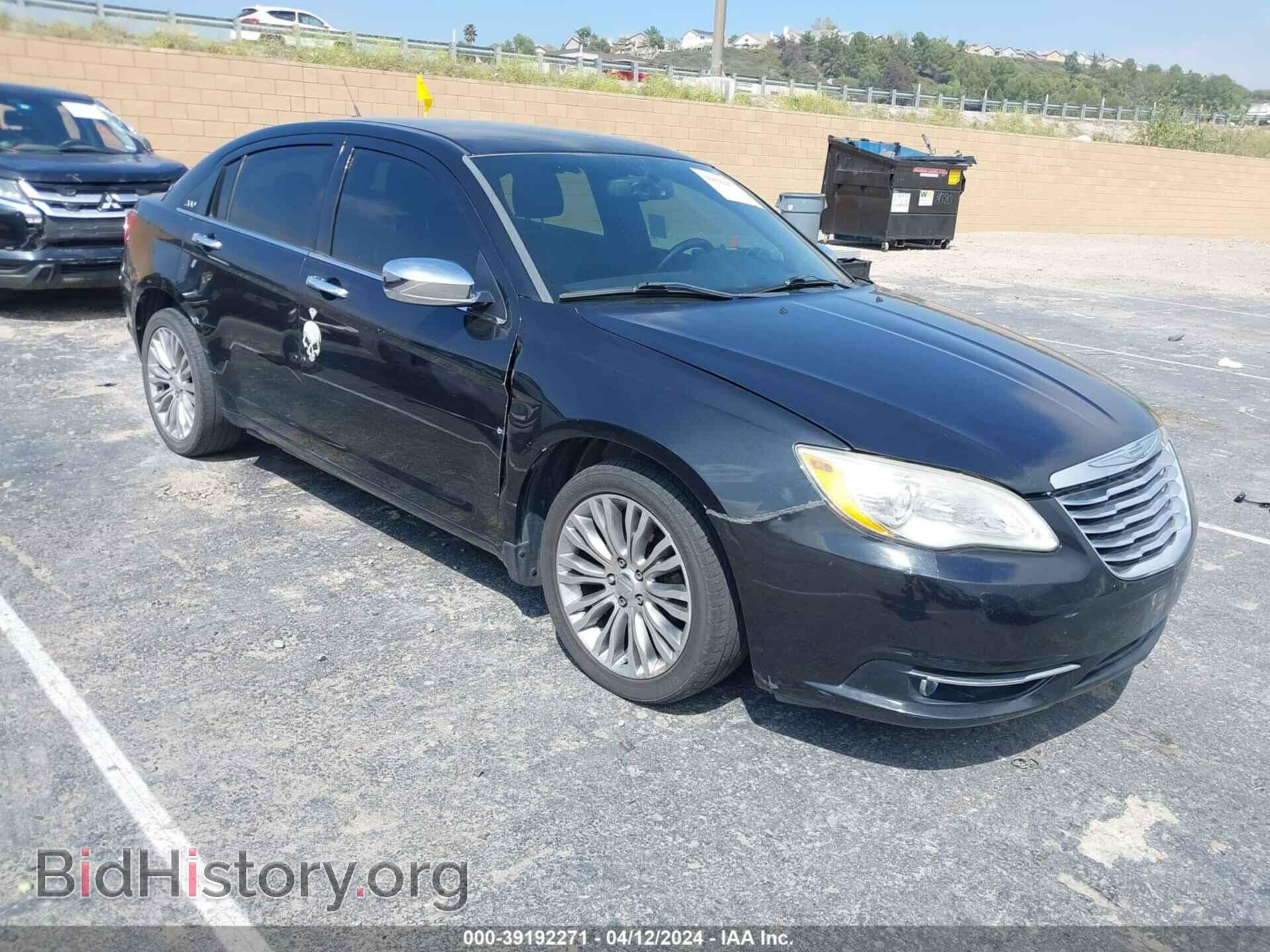 Photo 1C3BC2FG0BN517535 - CHRYSLER 200 2011