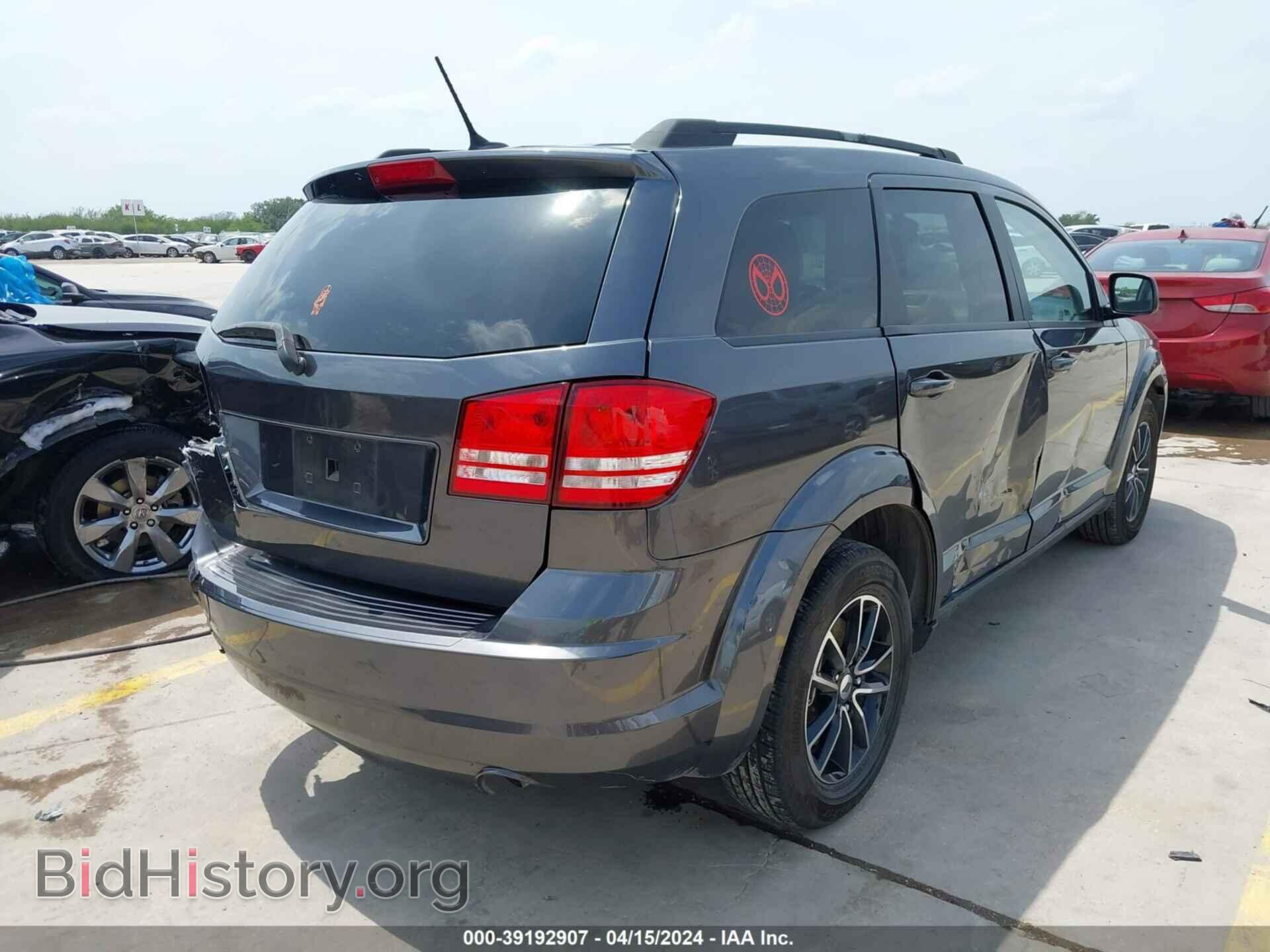 2018 DODGE JOURNEY - VIN: 3C4PDCAB5JT288364 - Фото 4