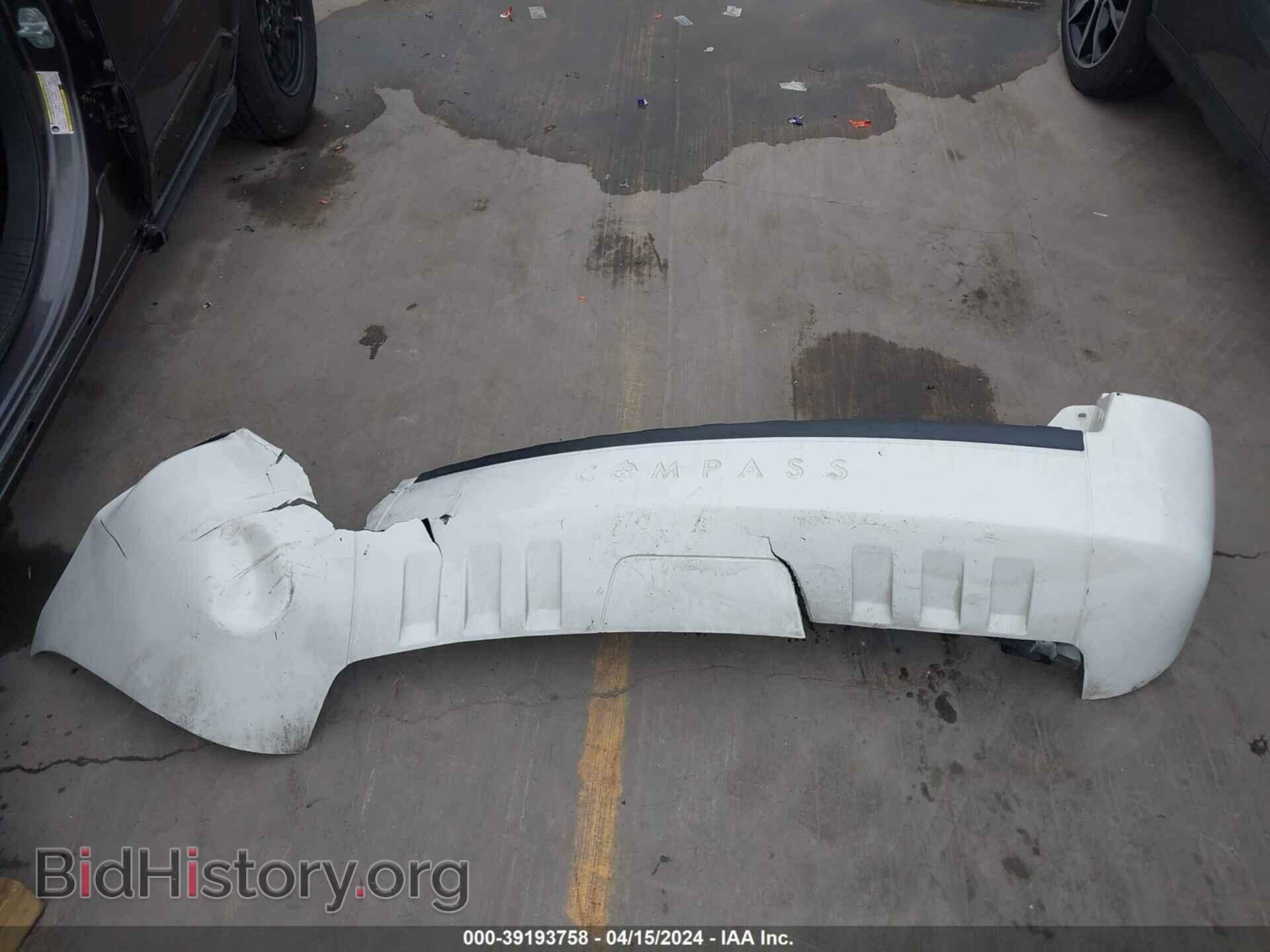 2010 JEEP COMPASS - VIN: 1J4NT4FB7AD549406 - Фото 12