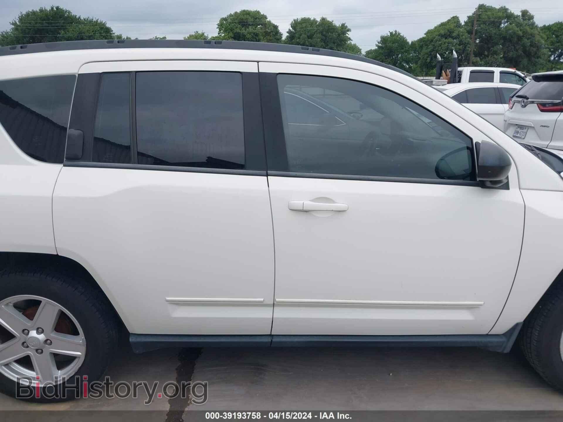 2010 JEEP COMPASS - VIN: 1J4NT4FB7AD549406 - Фото 14