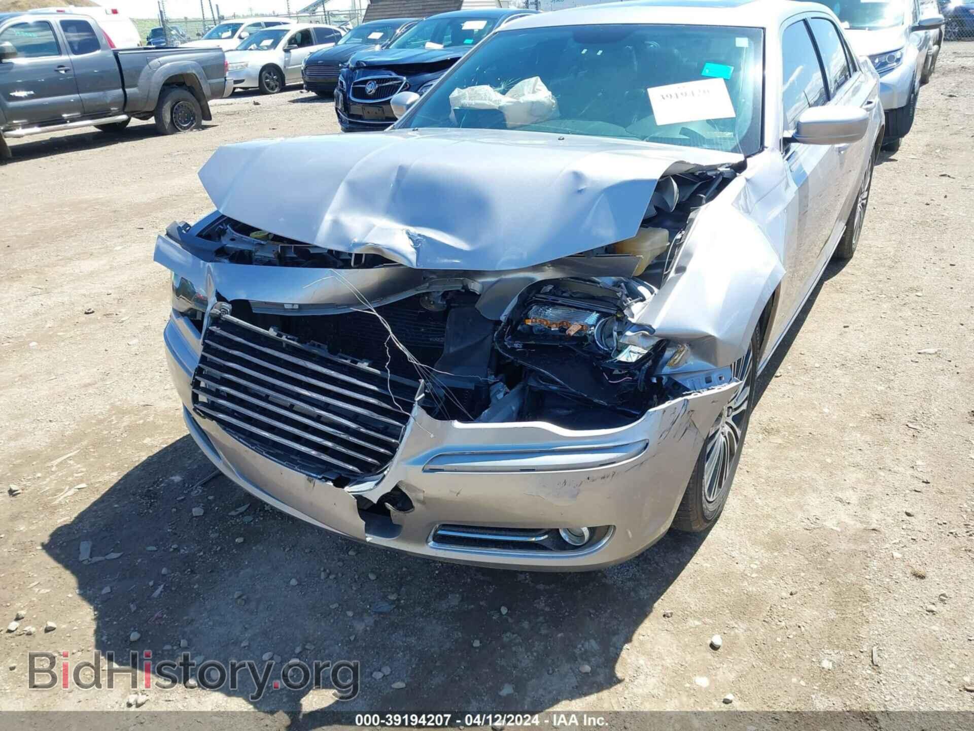 2014 CHRYSLER 300 - VIN: 2C3CCAGG0EH157872 - Фото 6