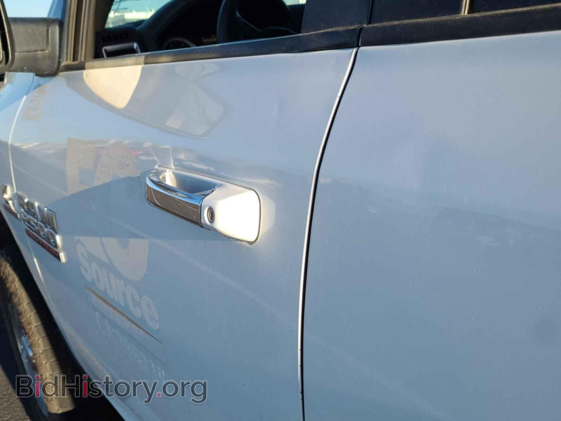 2018 RAM 2500 - VIN: 3C6UR5DL9JG356380 - Фото 9