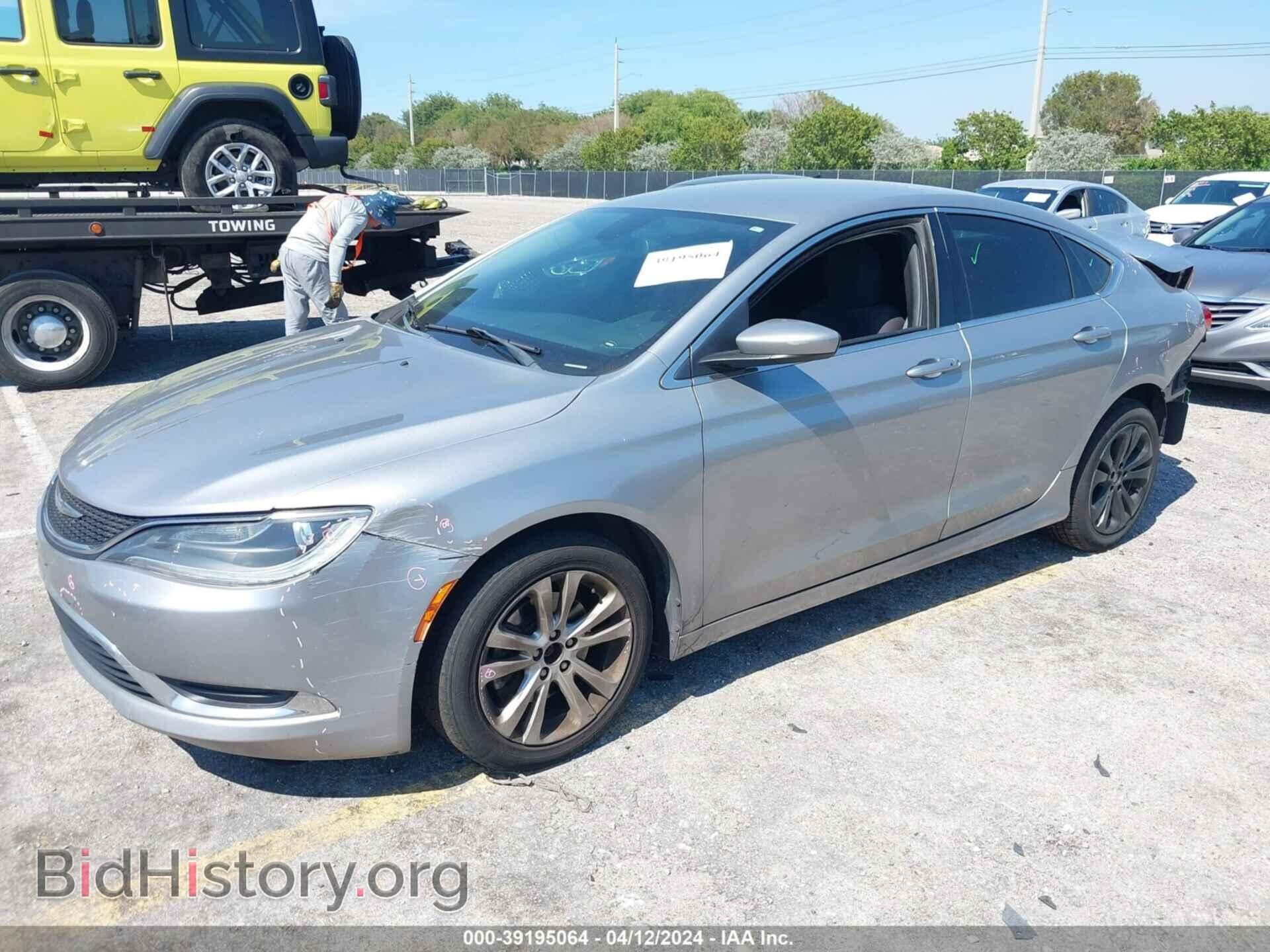 2015 CHRYSLER 200 - VIN: 1C3CCCAB9FN695360 - Фото 2
