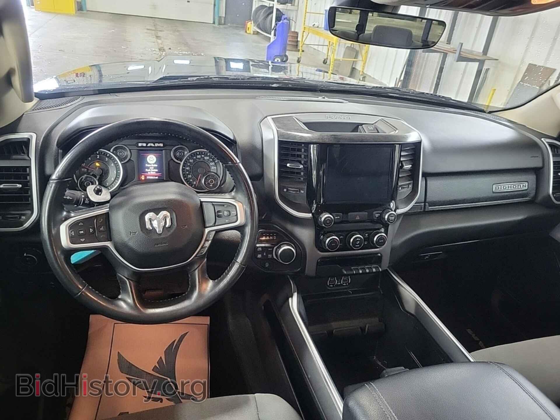 2020 RAM 1500 - VIN: 1C6RRFFG0LN334015 - Фото 2