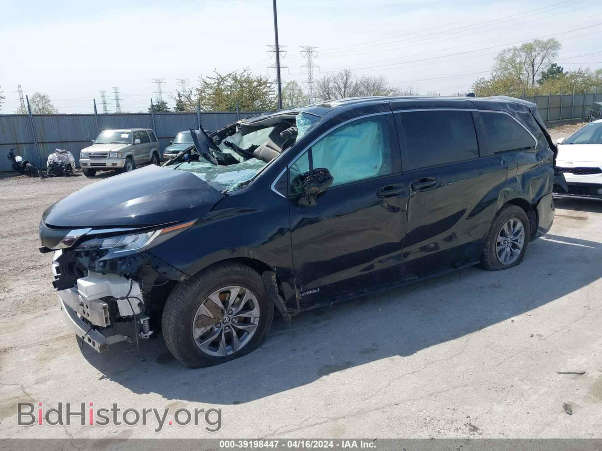 2021 TOYOTA SIENNA - VIN: 5TDKRKEC9MS048239 - Фото 2