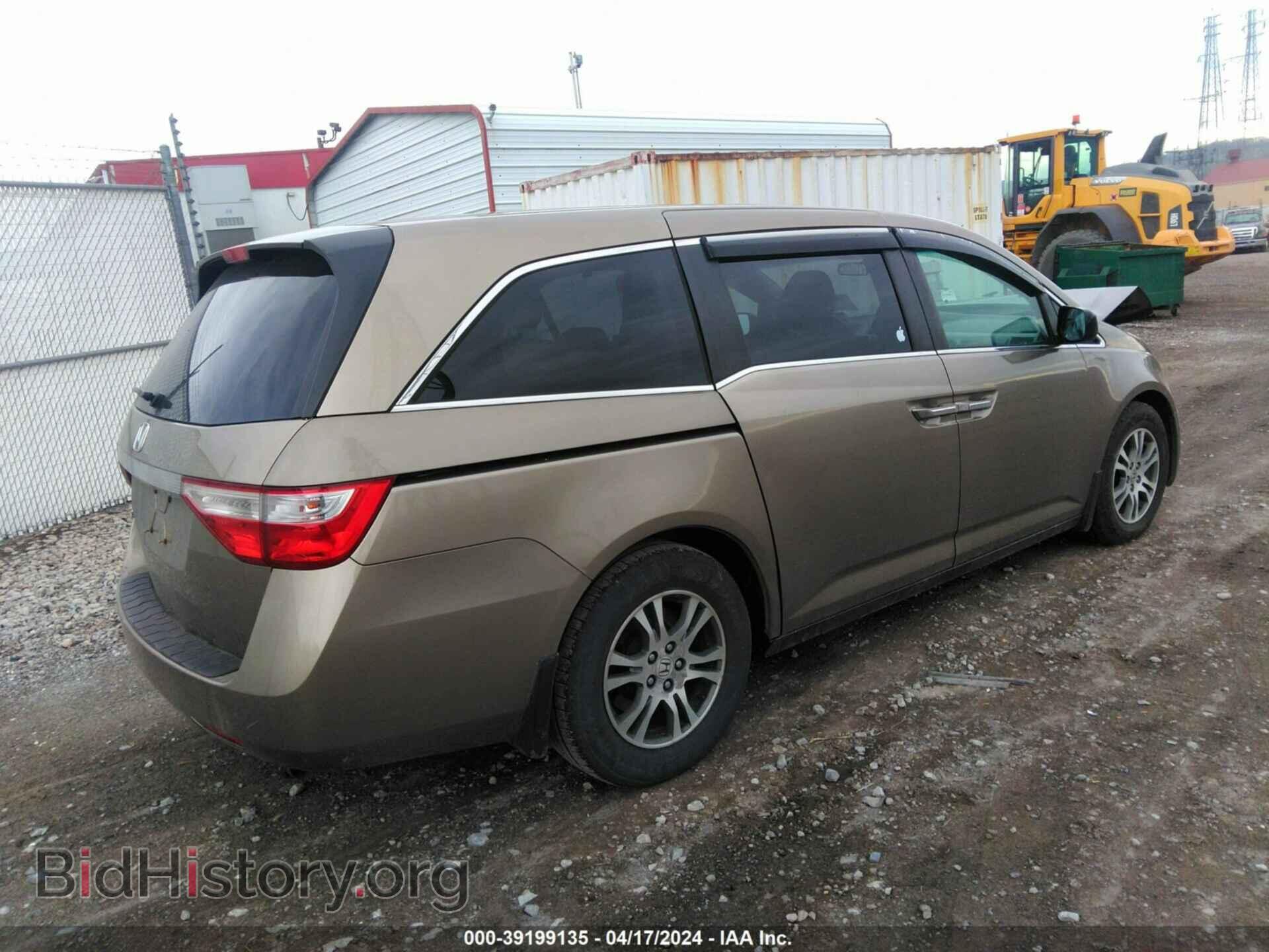 2011 HONDA ODYSSEY - VIN: 5FNRL5H46BB006702 - Фото 4