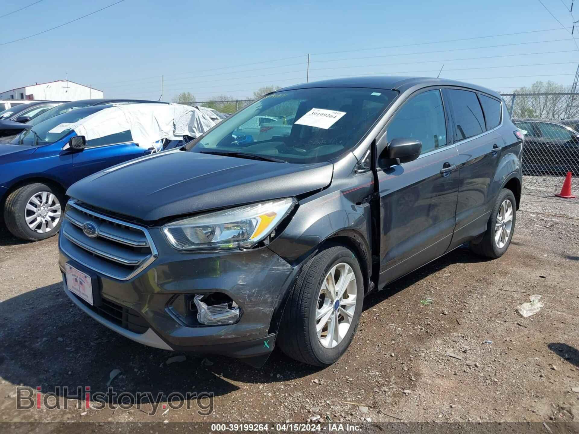 2017 FORD ESCAPE - VIN: 1FMCU0GD8HUC85864 - Фото 2