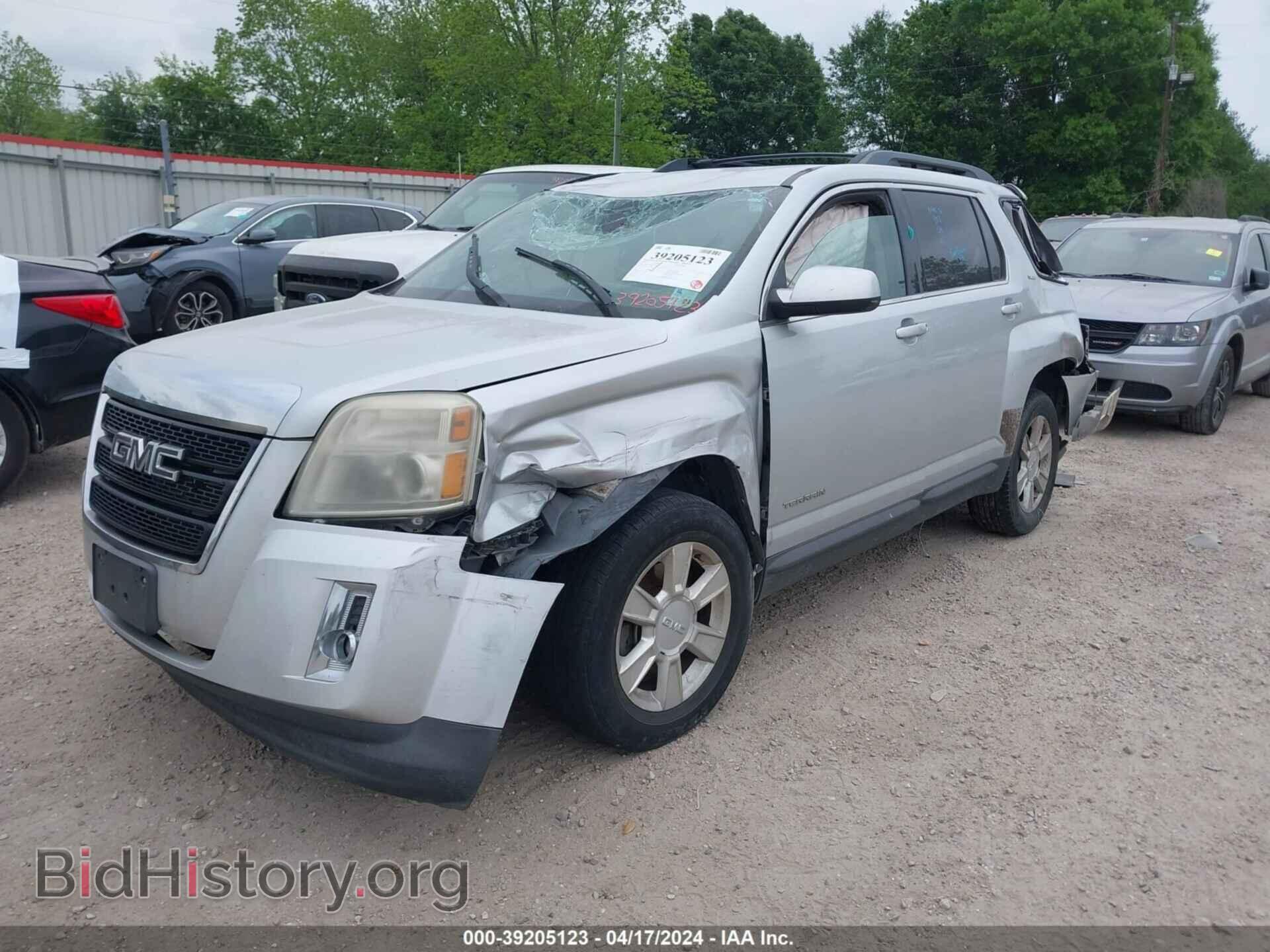 2010 GMC TERRAIN - VIN: 2CTALDEW4A6252895 - Фото 2