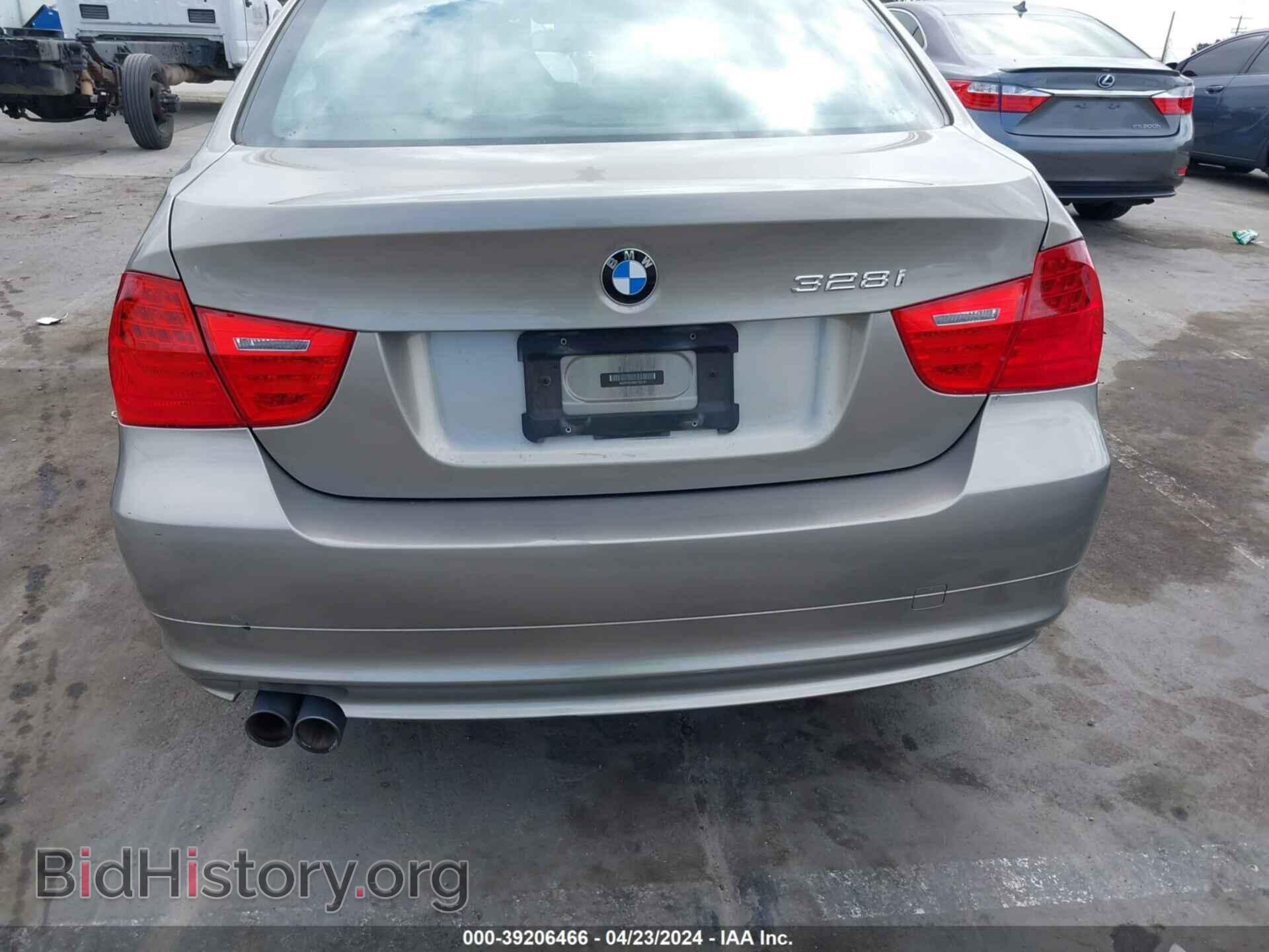 2011 BMW 328I - VIN: WBAPH5C59BF093187 - Фото 17
