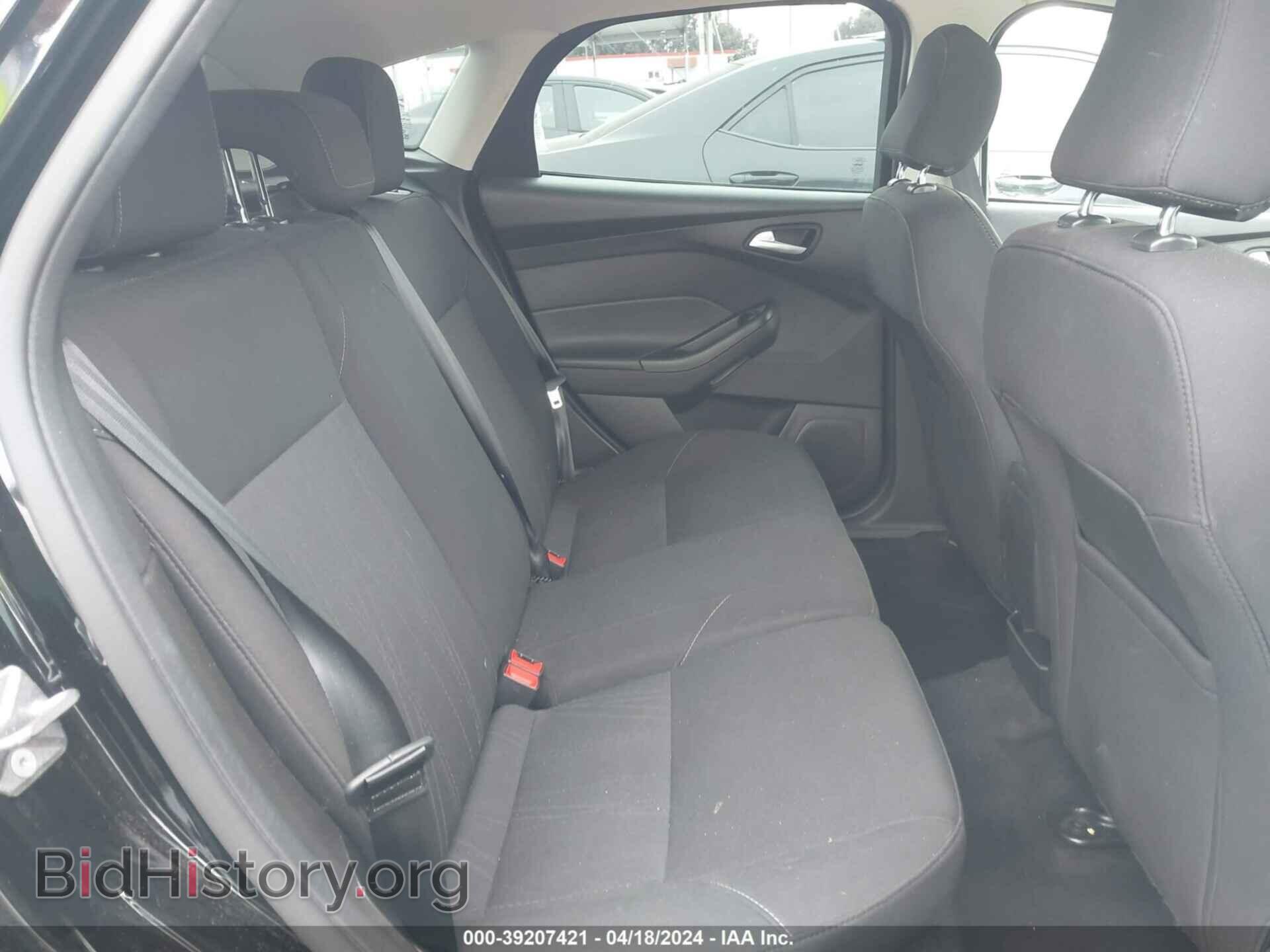 2017 FORD FOCUS - VIN: 1FADP3K21HL303835 - Фото 8