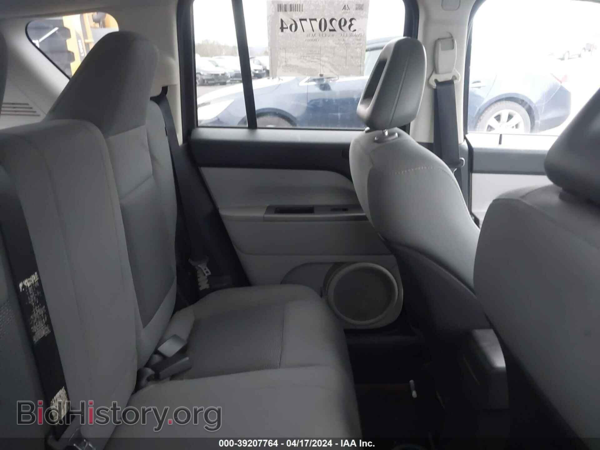 2007 JEEP COMPASS - VIN: 1J8FT47W37D112399 - Фото 8