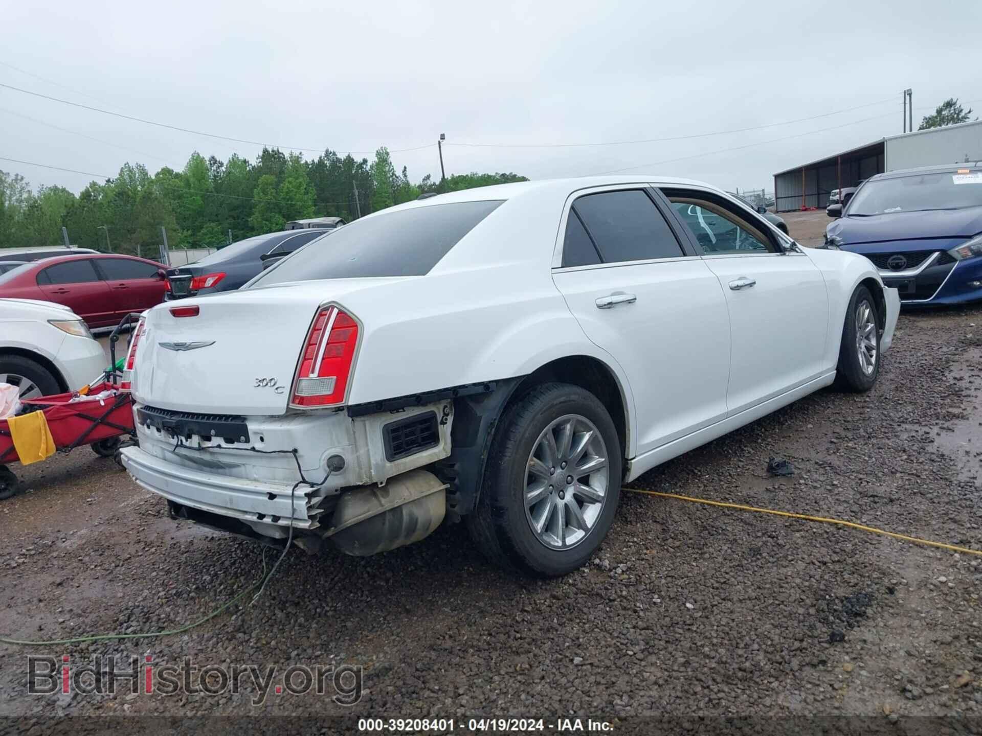 2014 CHRYSLER 300C - VIN: 2C3CCAET8EH171356 - Photo 4
