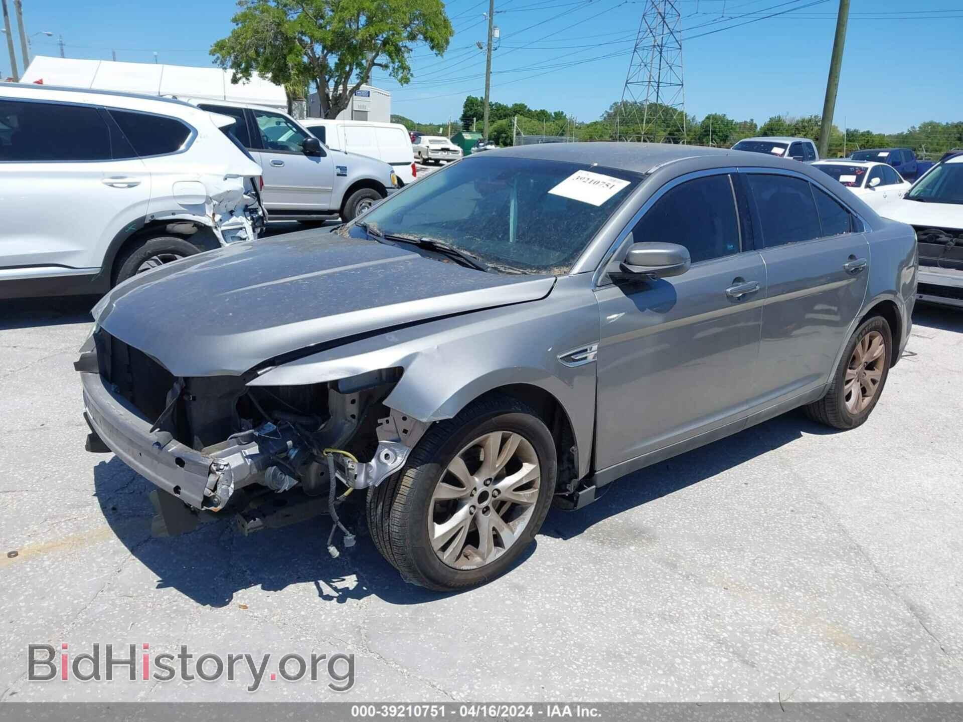 2011 FORD TAURUS - VIN: 1FAHP2EW4BG174192 - Фото 2