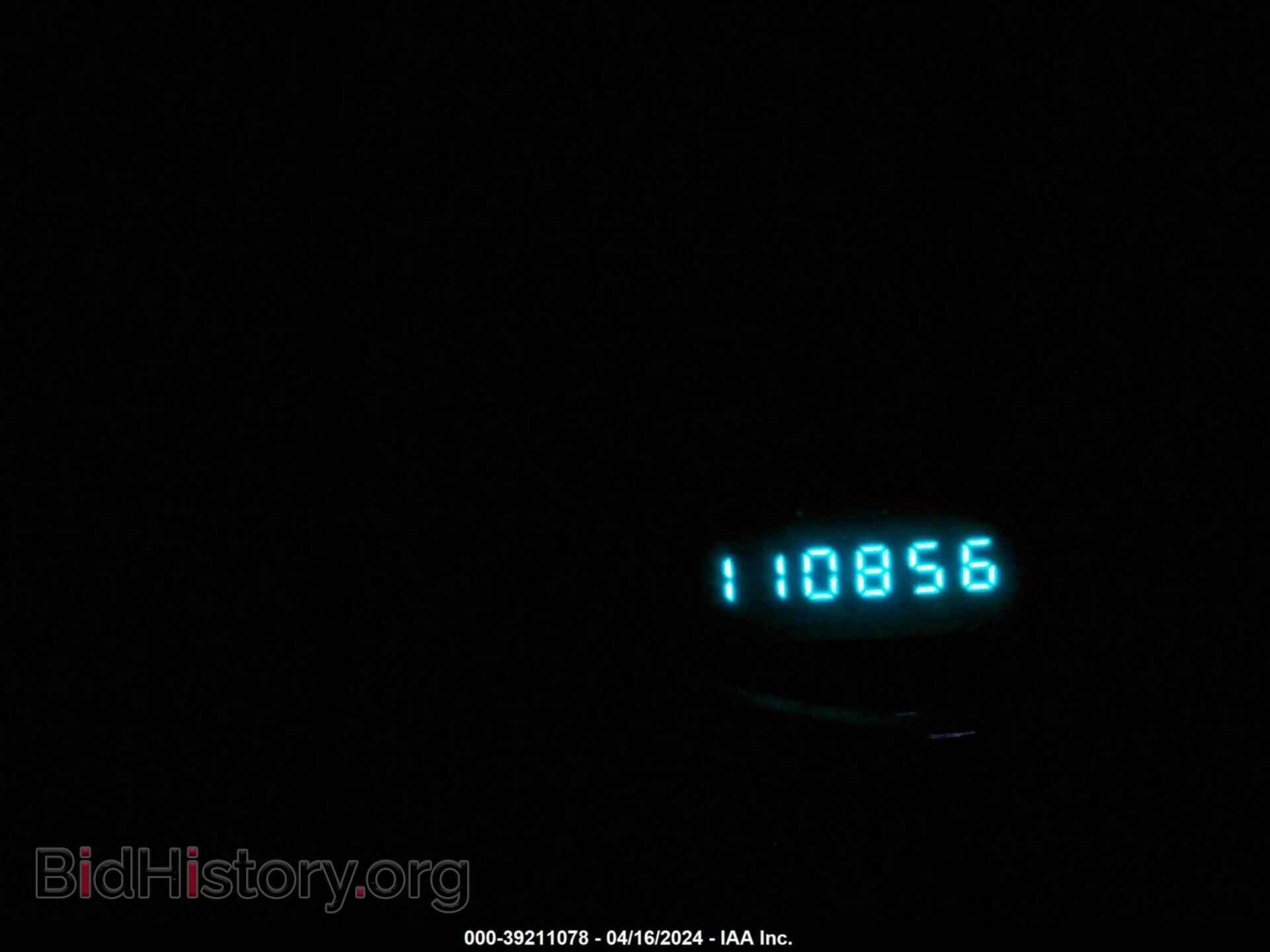 2011 CHRYSLER 200 - VIN: 1C3BC1FB2BN611933 - Photo 7