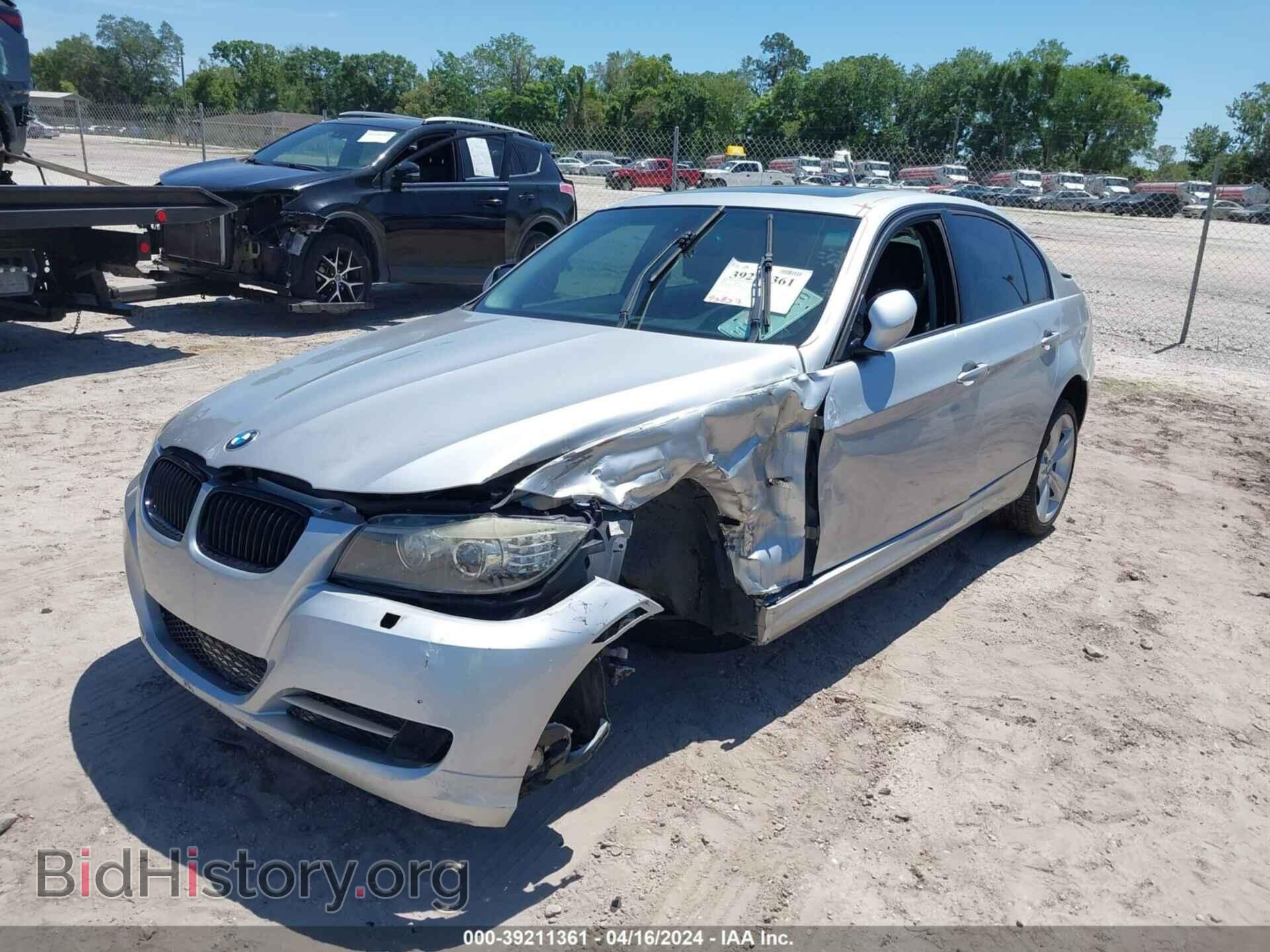 2009 BMW 335I - VIN: WBAPM73589E190808 - Фото 2