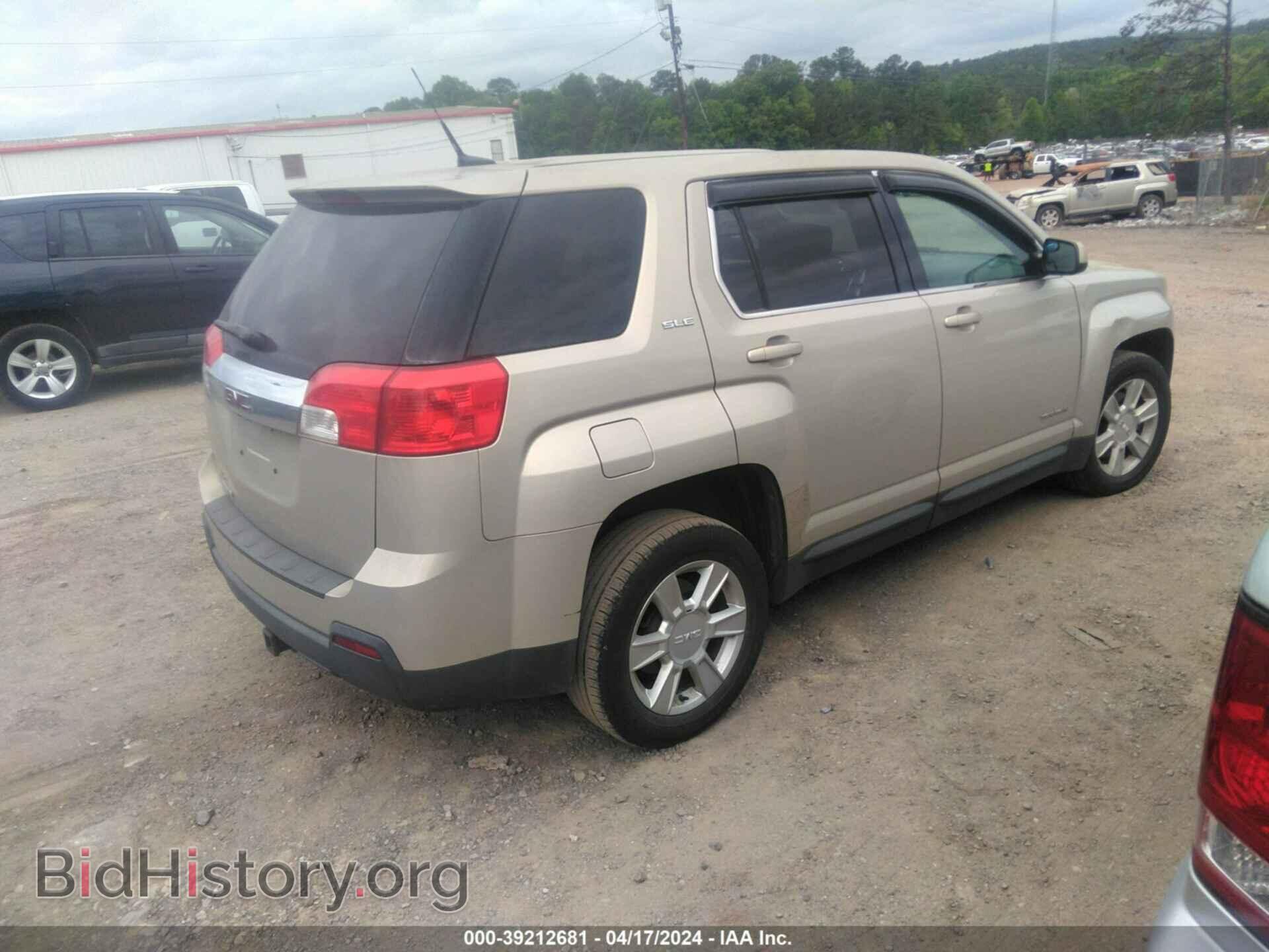 2011 GMC TERRAIN - VIN: 2CTALMEC8B6453934 - Фото 4
