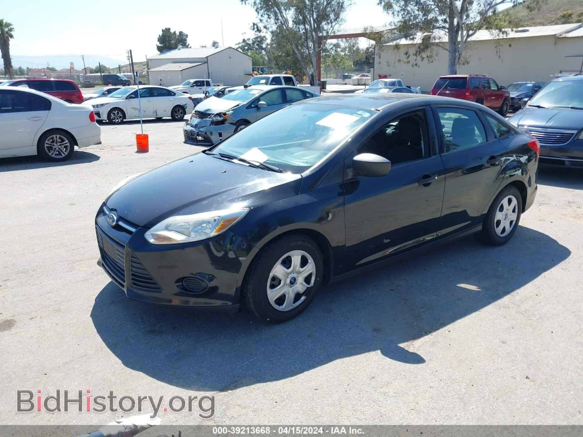 2013 FORD FOCUS - VIN: 1FADP3E20DL211265 - Photo 2