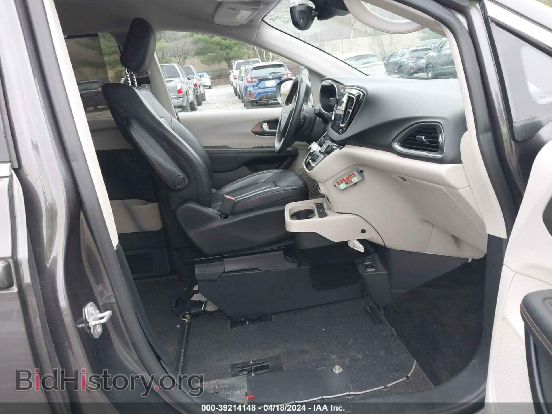 2017 CHRYSLER PACIFICA - VIN: 2C4RC1EG3HR721215 - Фото 5