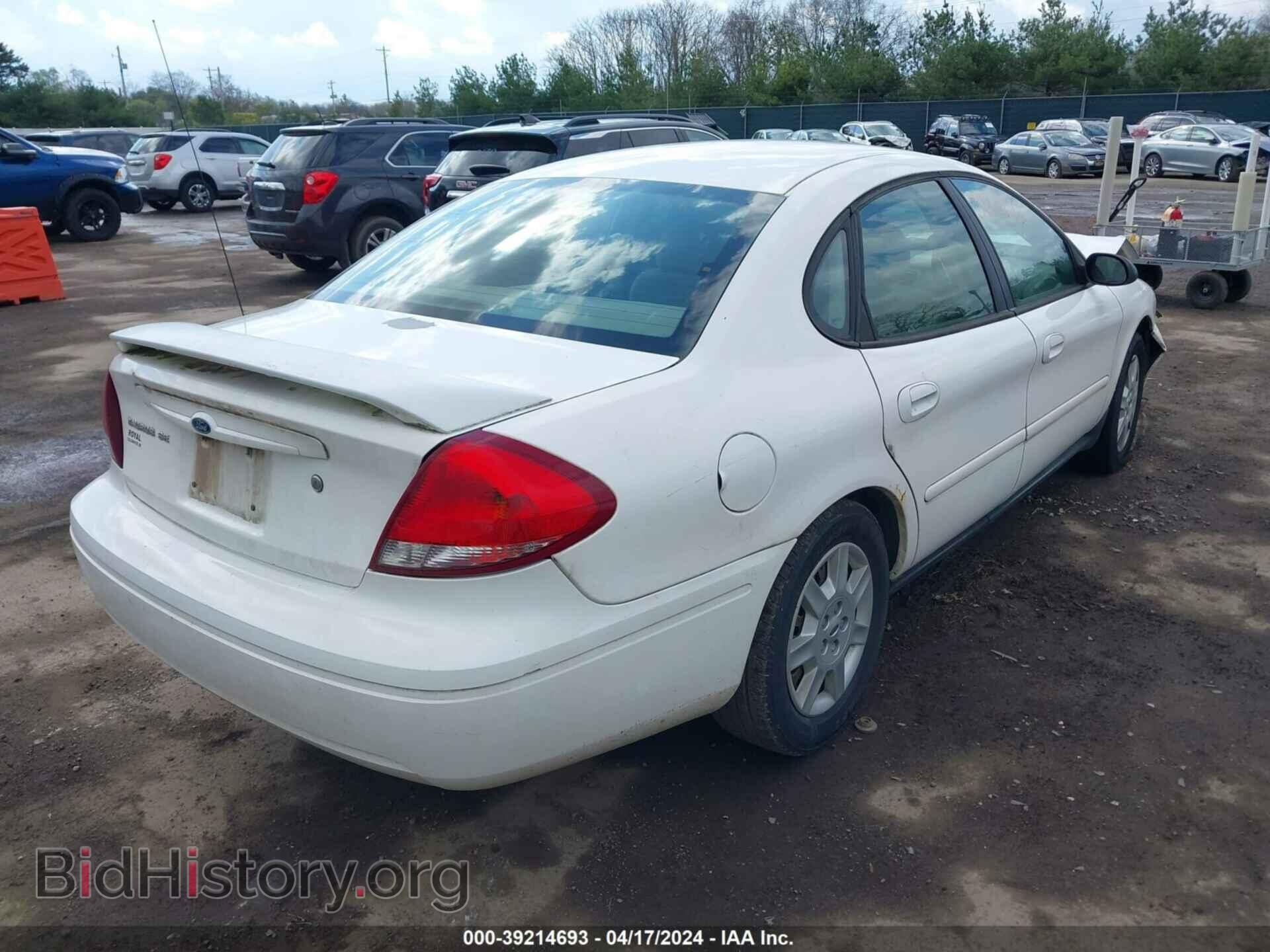 2007 FORD TAURUS - VIN: 1FAFP53U77A201020 - Фото 4