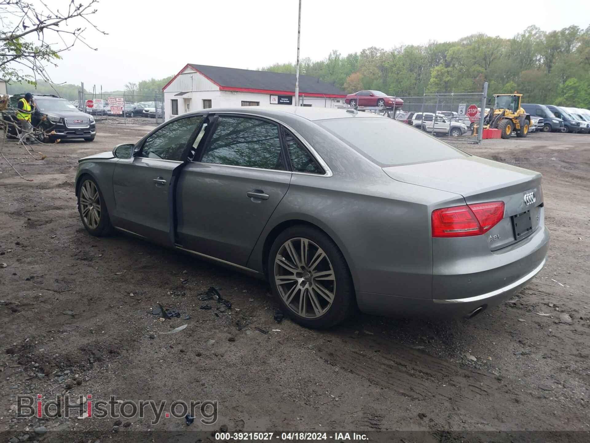 2011 AUDI A8 L - VIN: WAURVAFD0BN005419 - Фото 3
