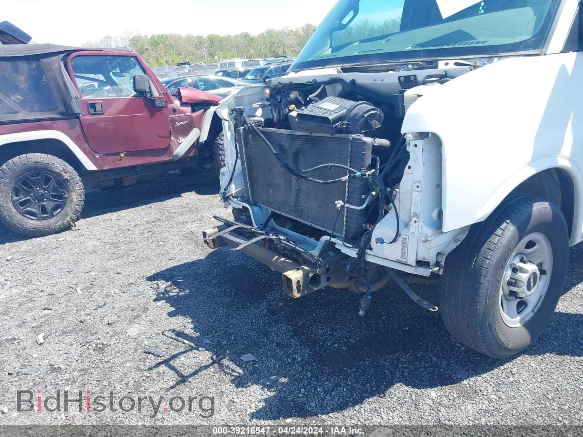 2017 GMC SAVANA 2500 - VIN: 1GTW7AFF7H1907986 - Photo 6