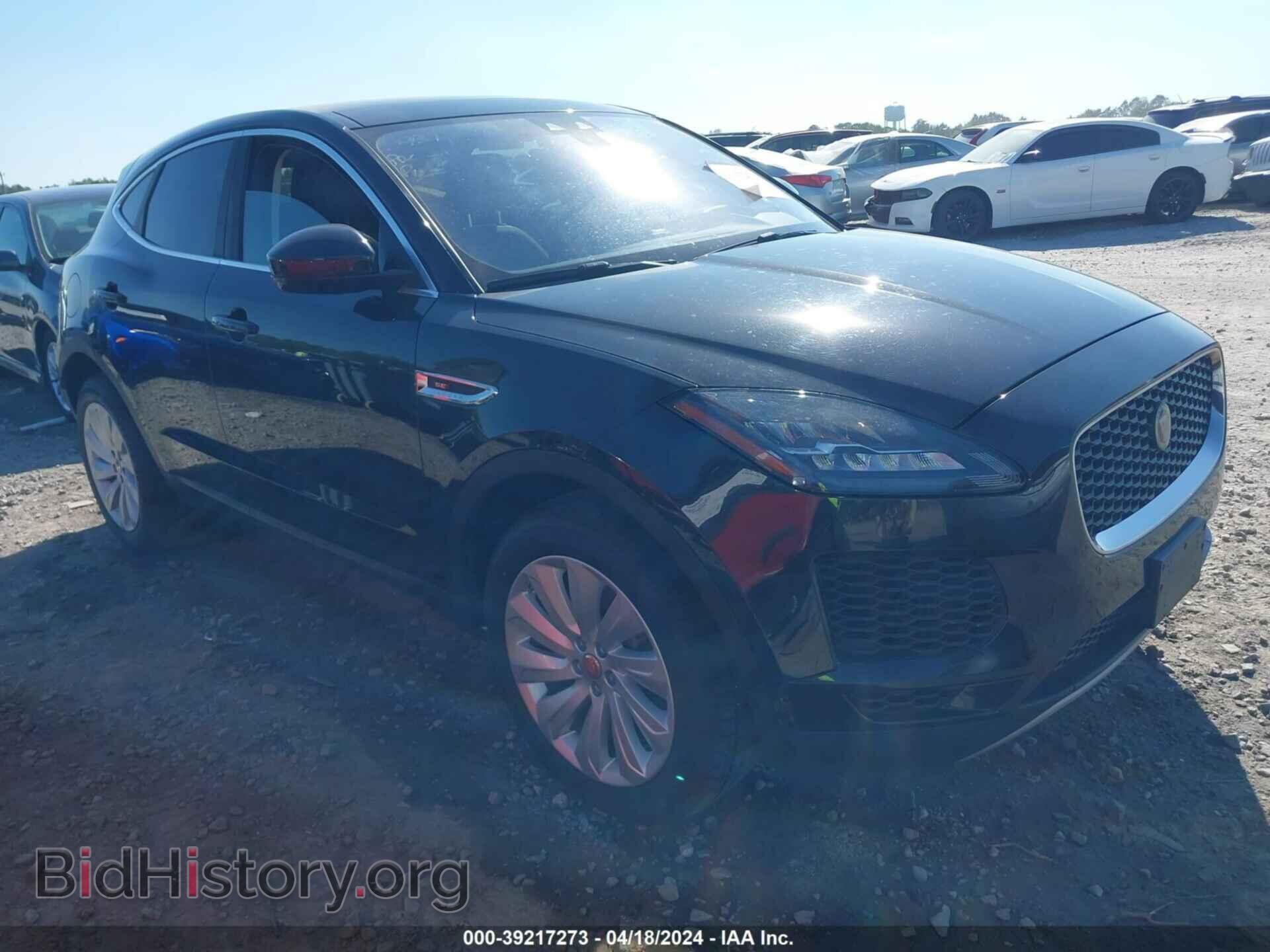 Фотография SADFP2FX2J1Z15017 - JAGUAR E-PACE 2018