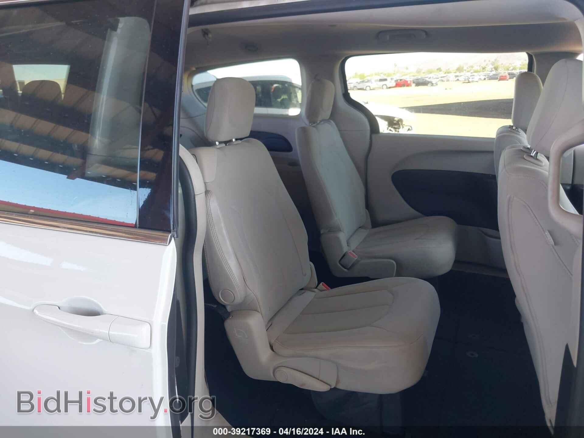 2017 CHRYSLER PACIFICA - VIN: 2C4RC1CG9HR660567 - Photo 8