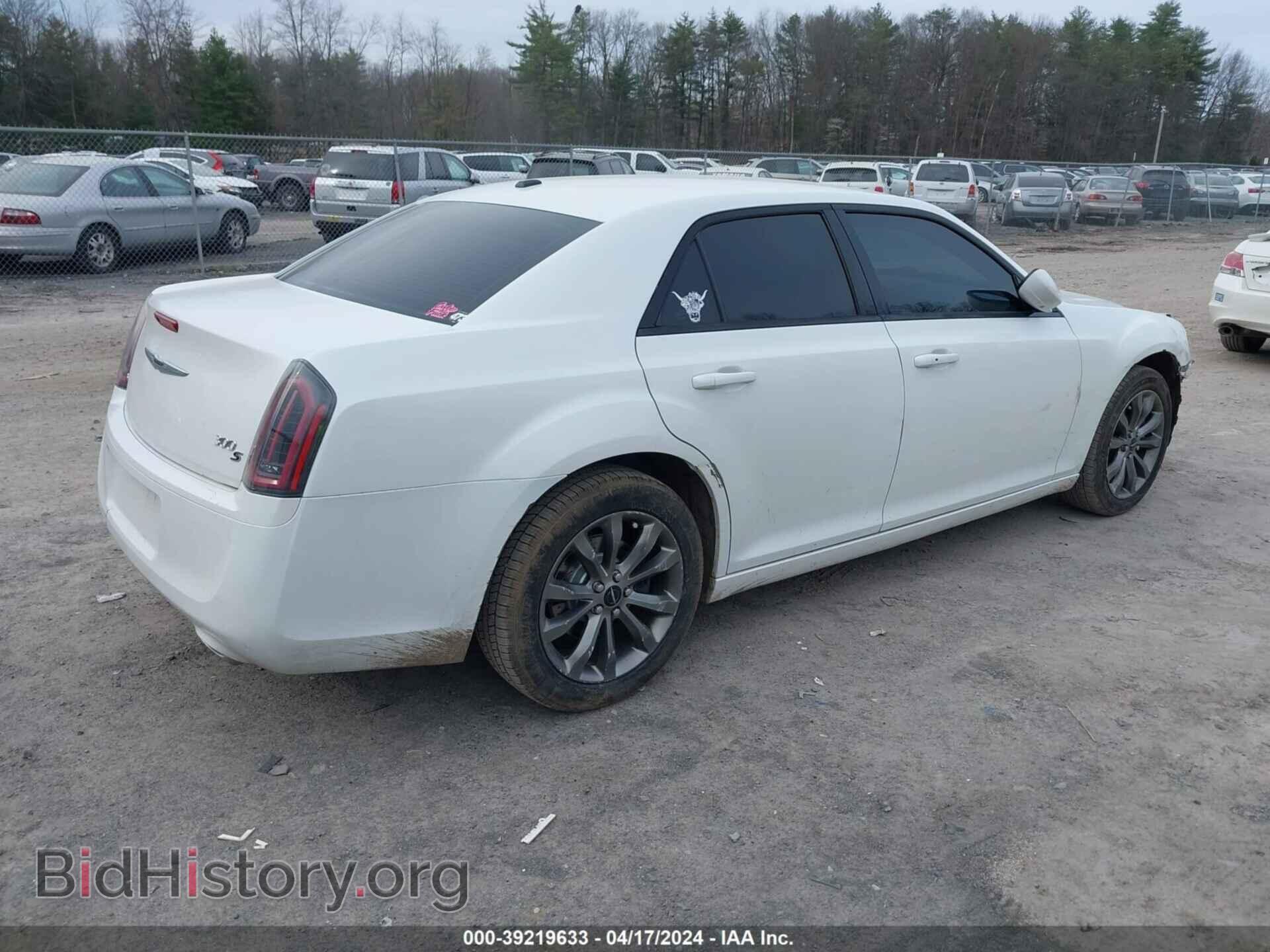 2014 CHRYSLER 300 - VIN: 2C3CCAGG8EH222533 - Фото 4