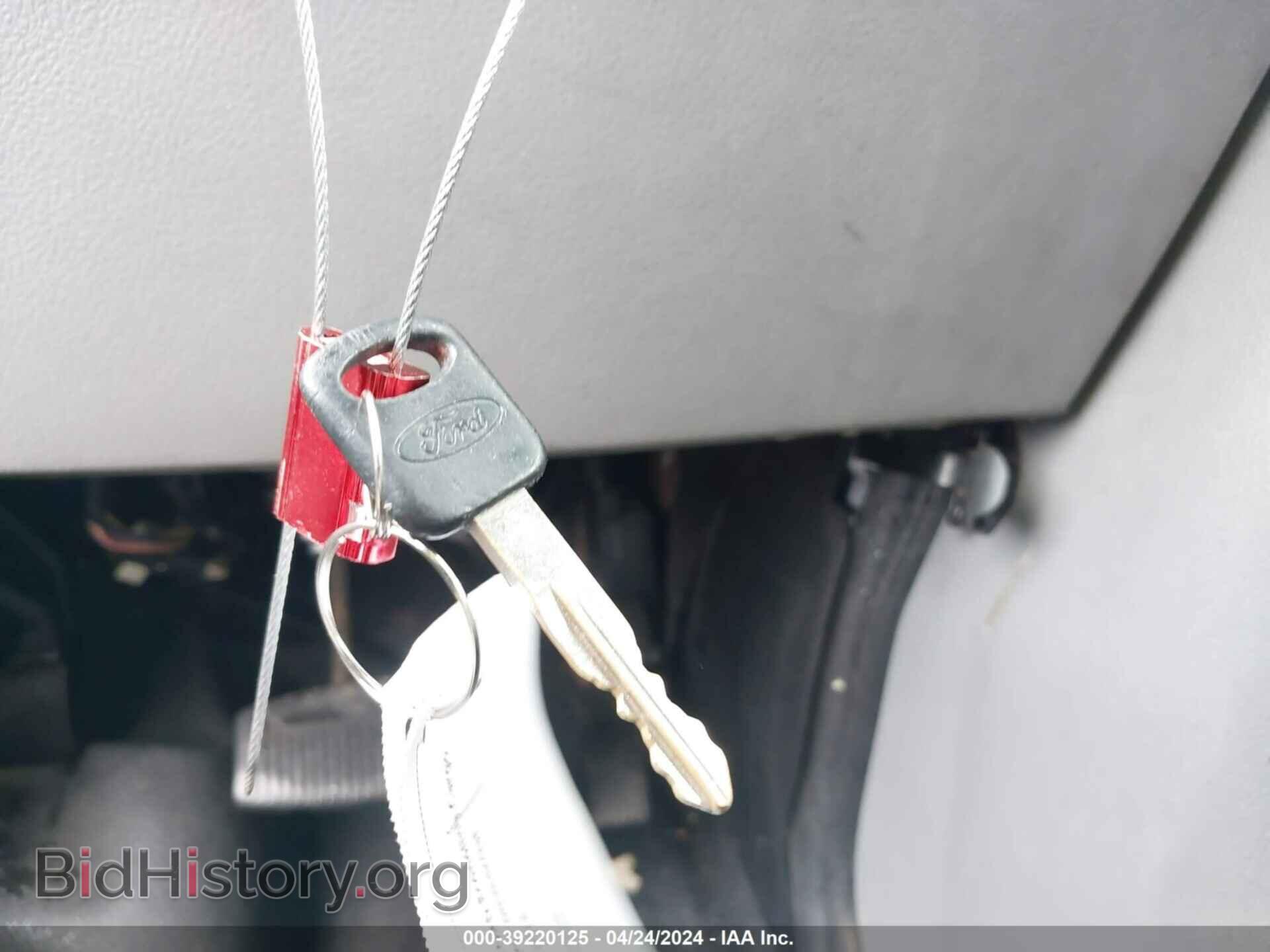 2012 FORD E-150 - VIN: 1FTNE1EW4CDA24096 - Фото 11