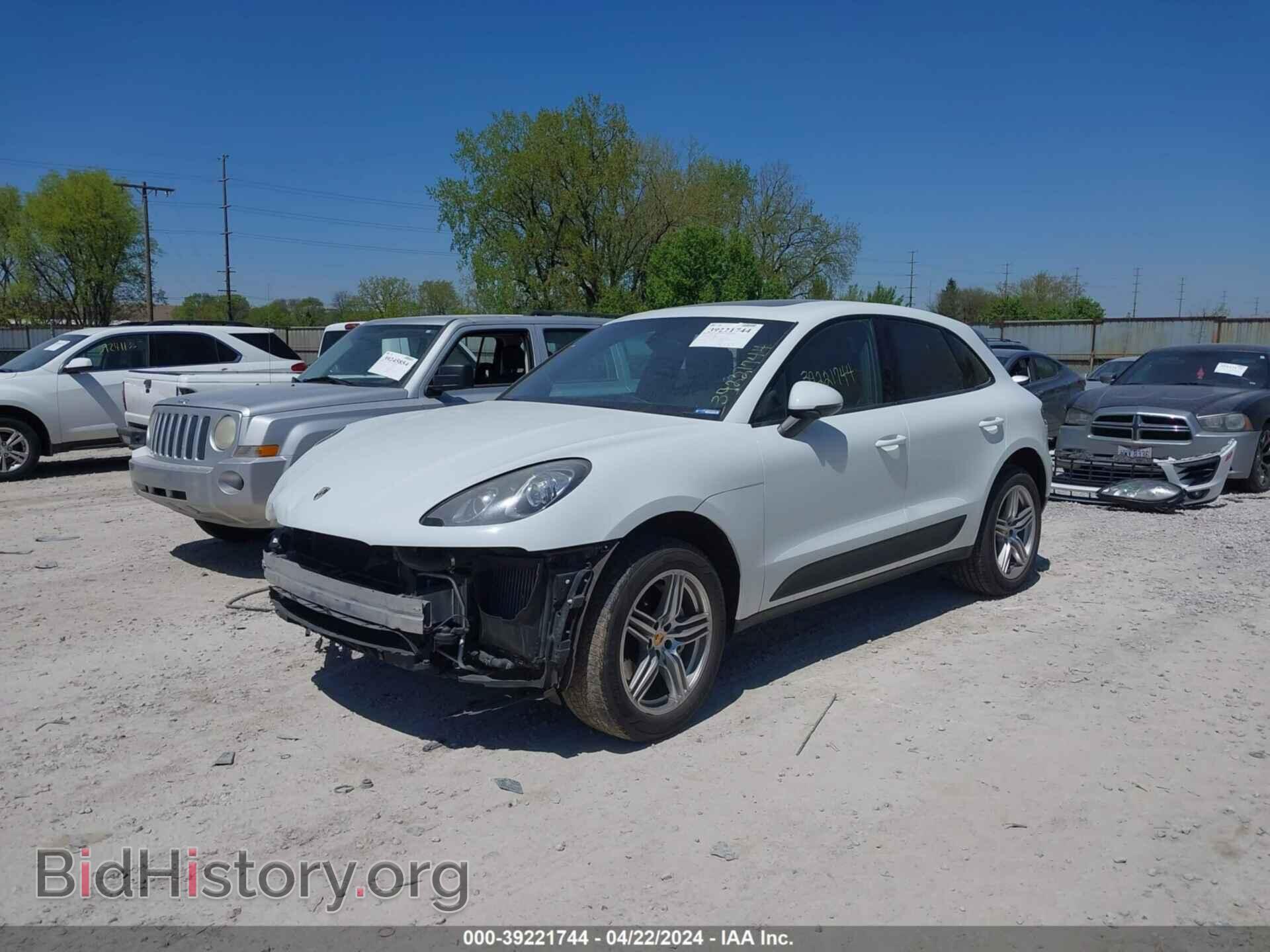 2016 PORSCHE MACAN - VIN: WP1AB2A50GLB45177 - Photo 2