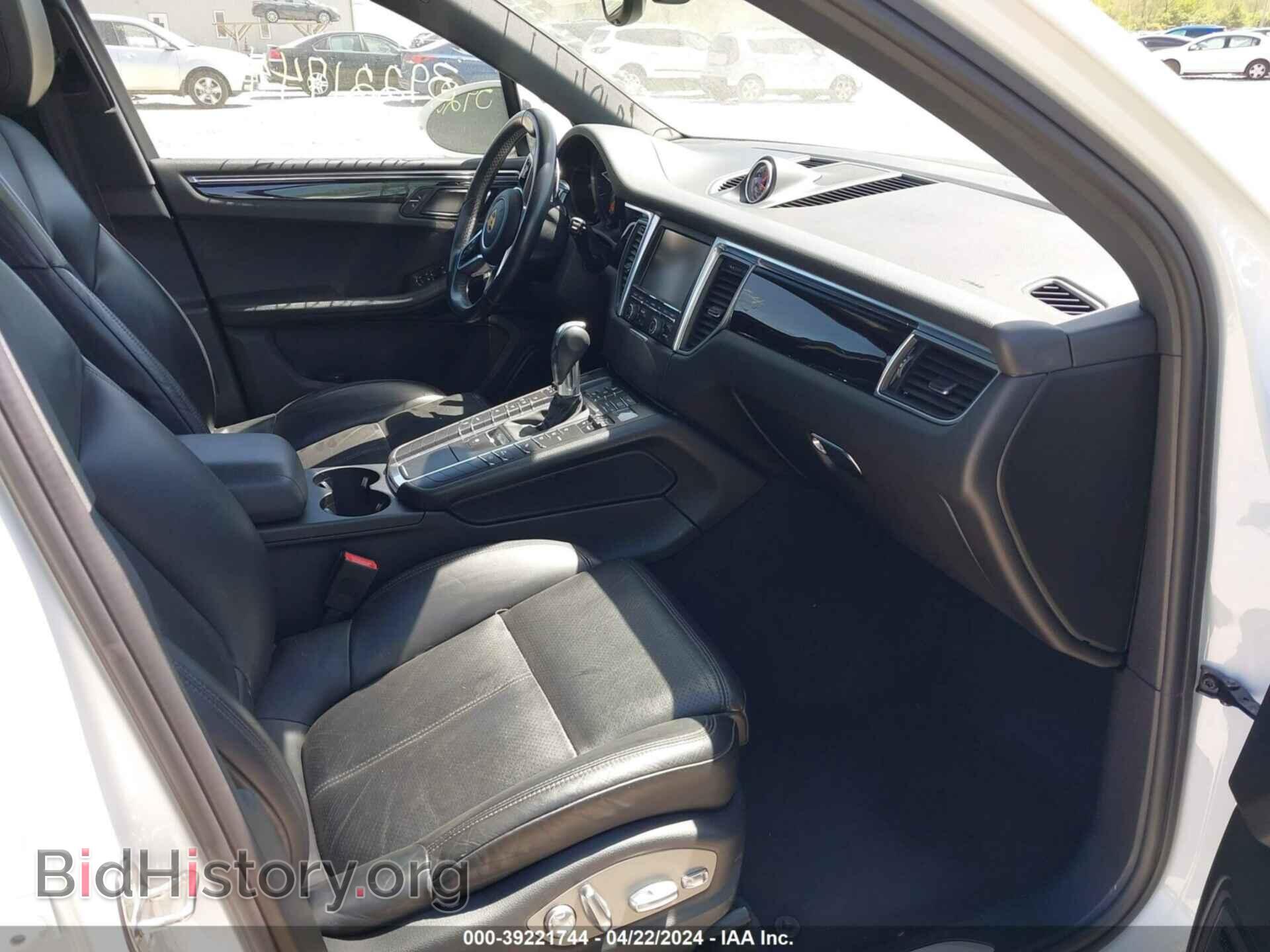 2016 PORSCHE MACAN - VIN: WP1AB2A50GLB45177 - Photo 5