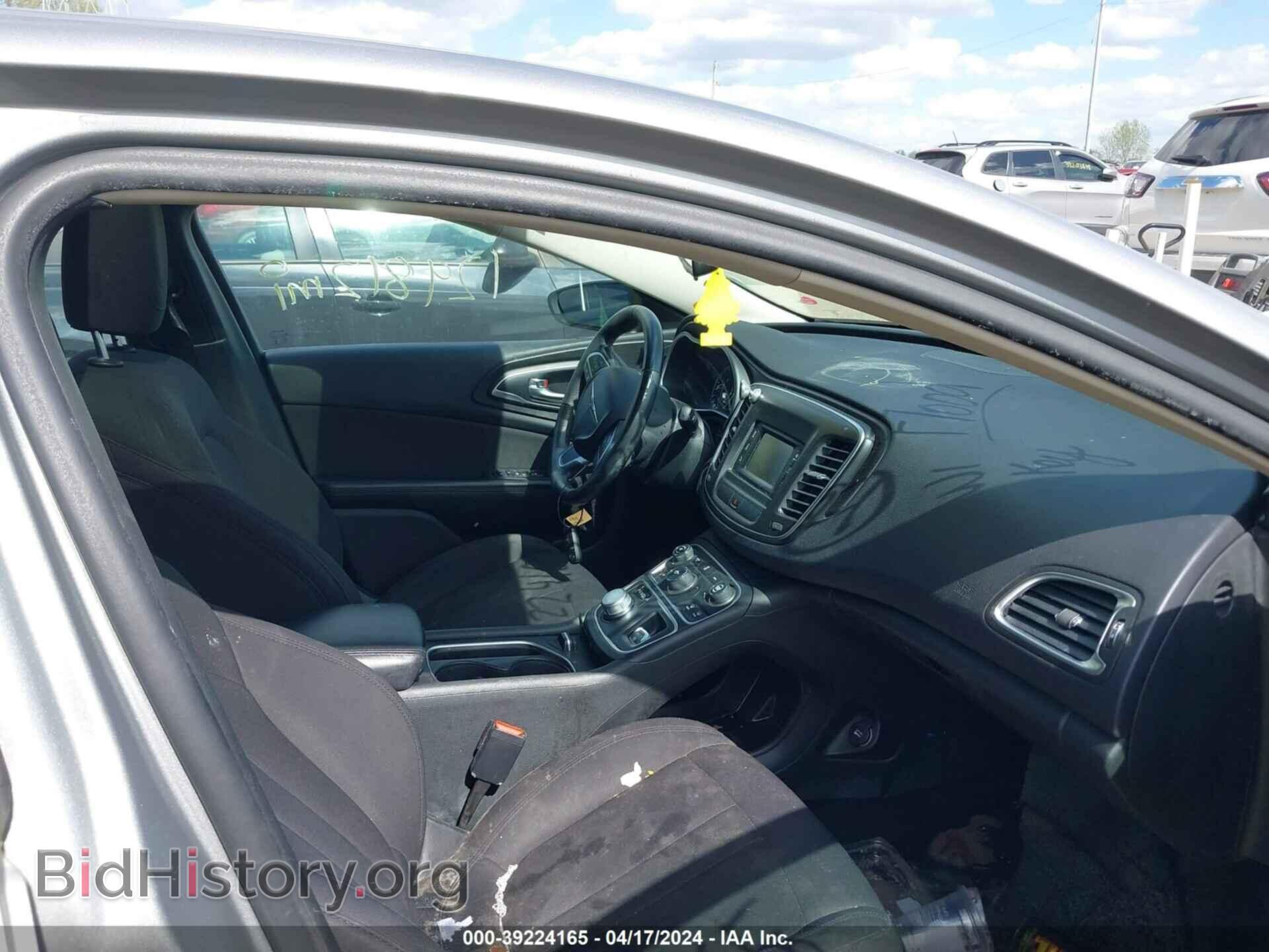 2015 CHRYSLER 200 - VIN: 1C3CCCAB4FN621022 - Фото 5
