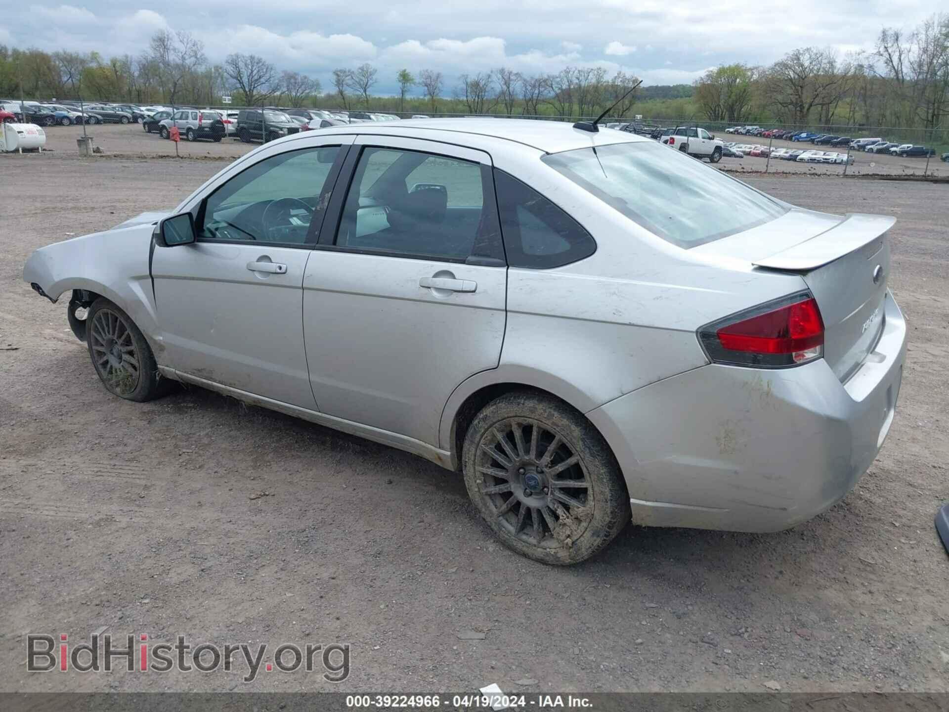 2011 FORD FOCUS - VIN: 1FAHP3GN8BW109703 - Фото 3