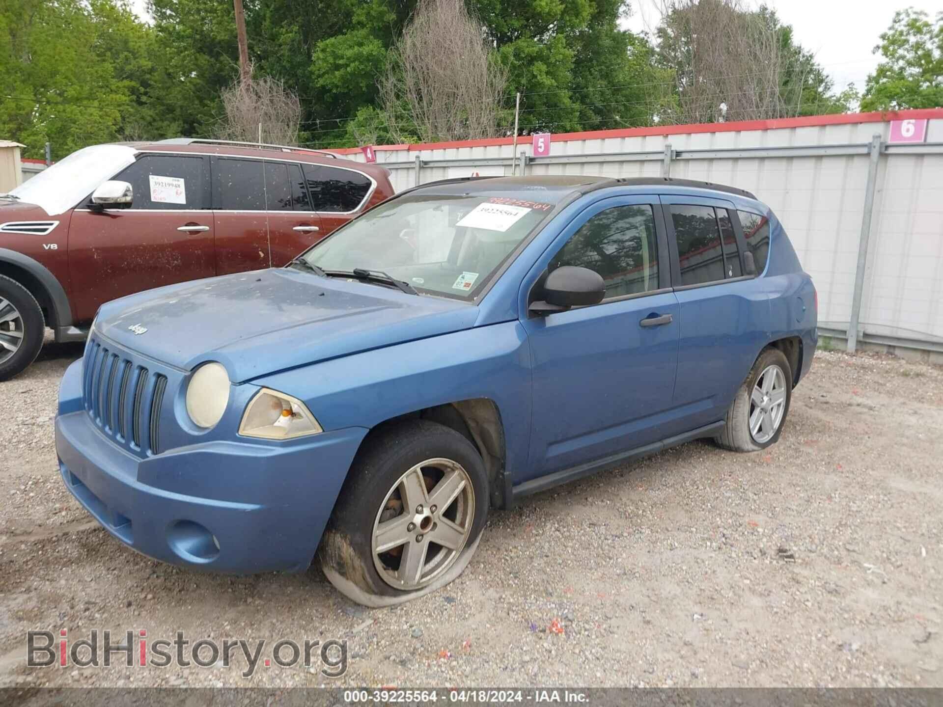 2007 JEEP COMPASS - VIN: 1J8FT47W67D145767 - Фото 2