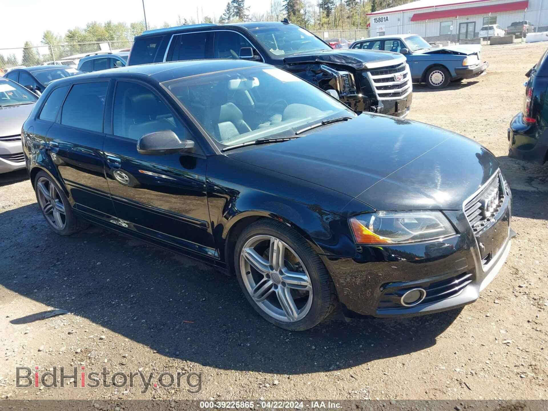 Photo WAUMFAFM3CA108799 - AUDI A3 2012