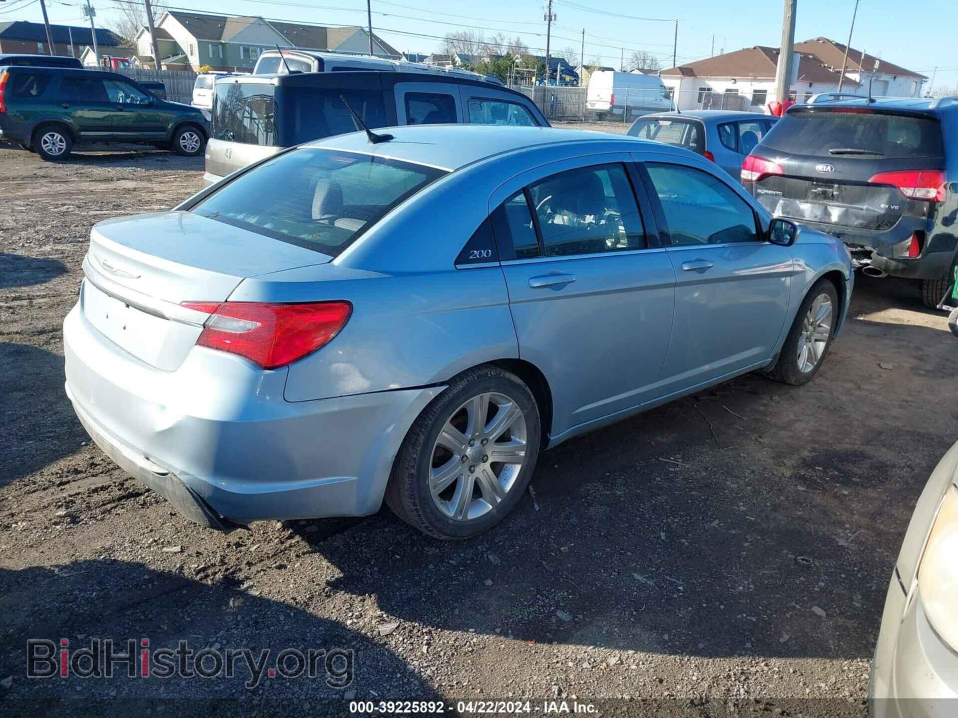 2013 CHRYSLER 200 - VIN: 1C3CCBBB8DN547187 - Фото 4