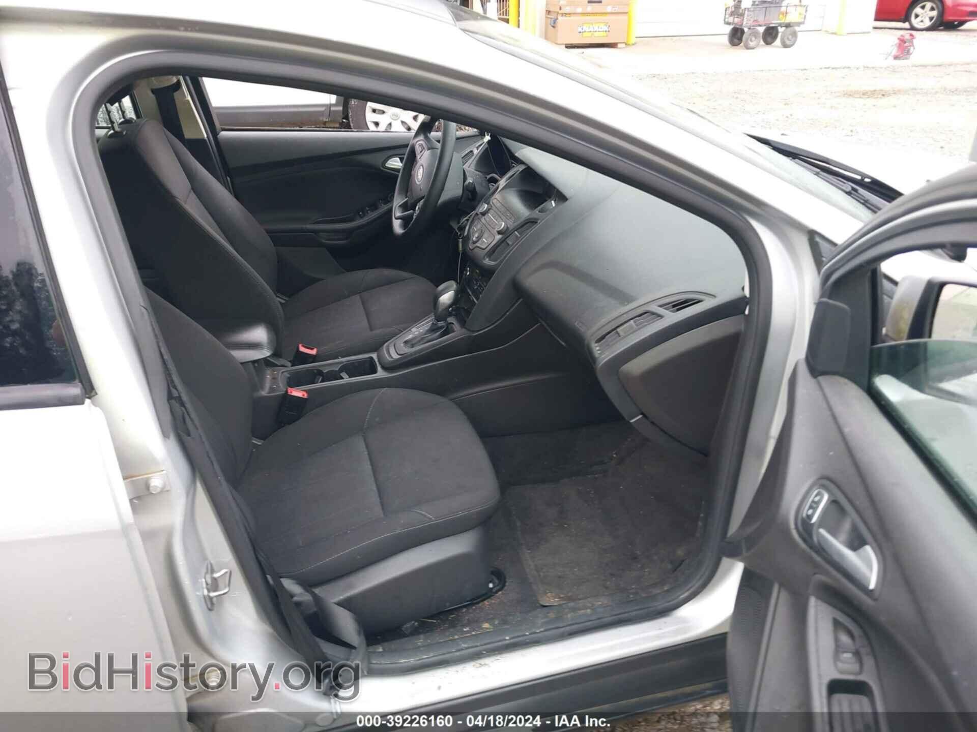 2018 FORD FOCUS - VIN: 1FADP3F22JL214601 - Photo 5