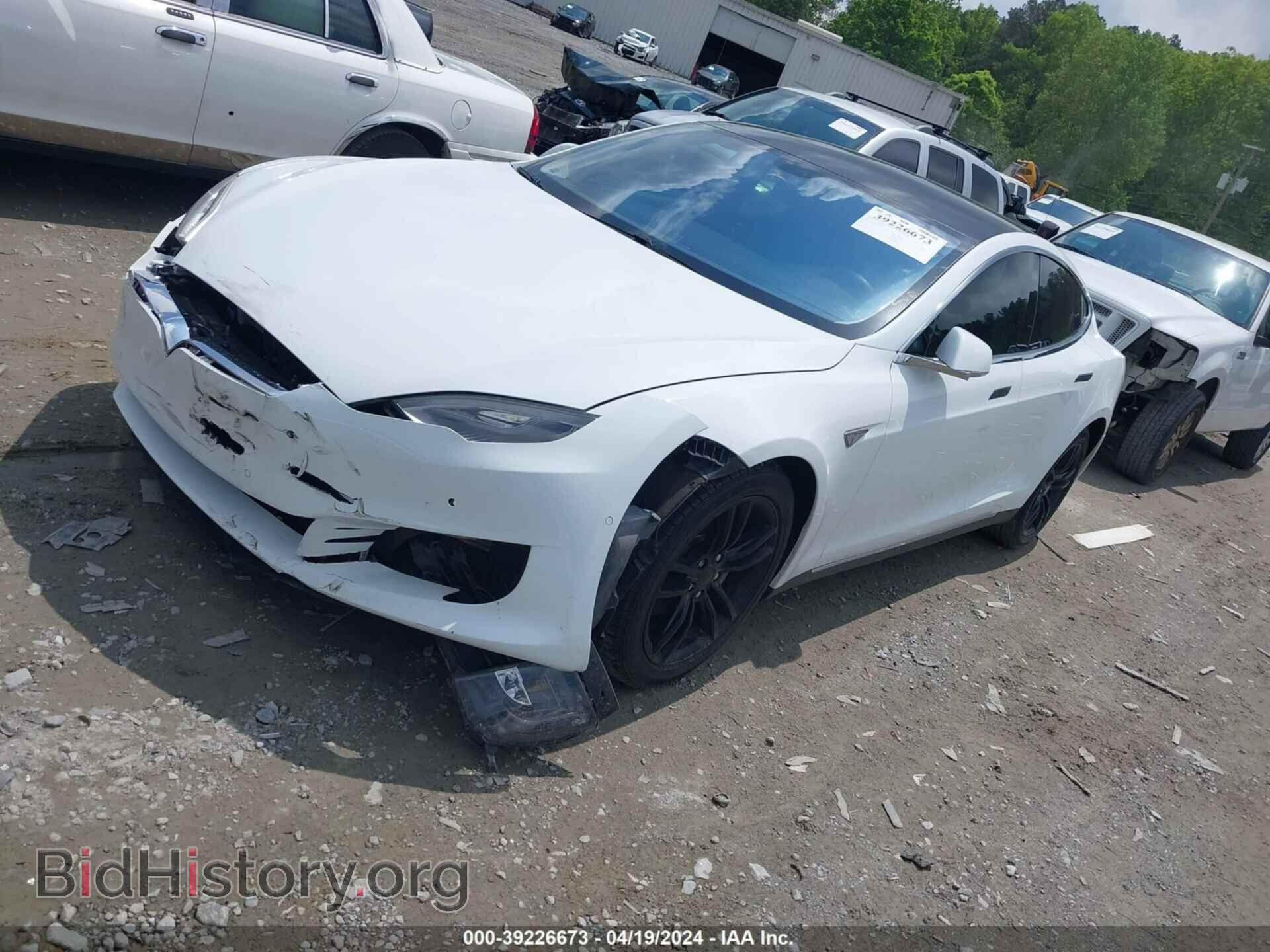 2014 TESLA MODEL S - VIN: 5YJSA1S19EFP45243 - Фото 2
