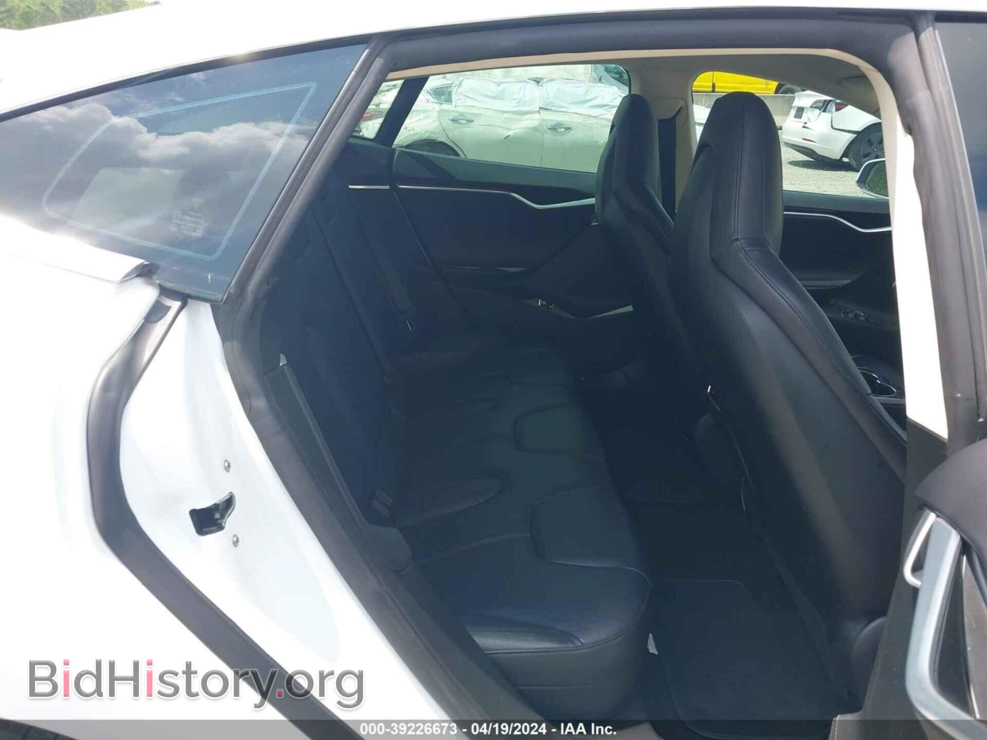 2014 TESLA MODEL S - VIN: 5YJSA1S19EFP45243 - Фото 8
