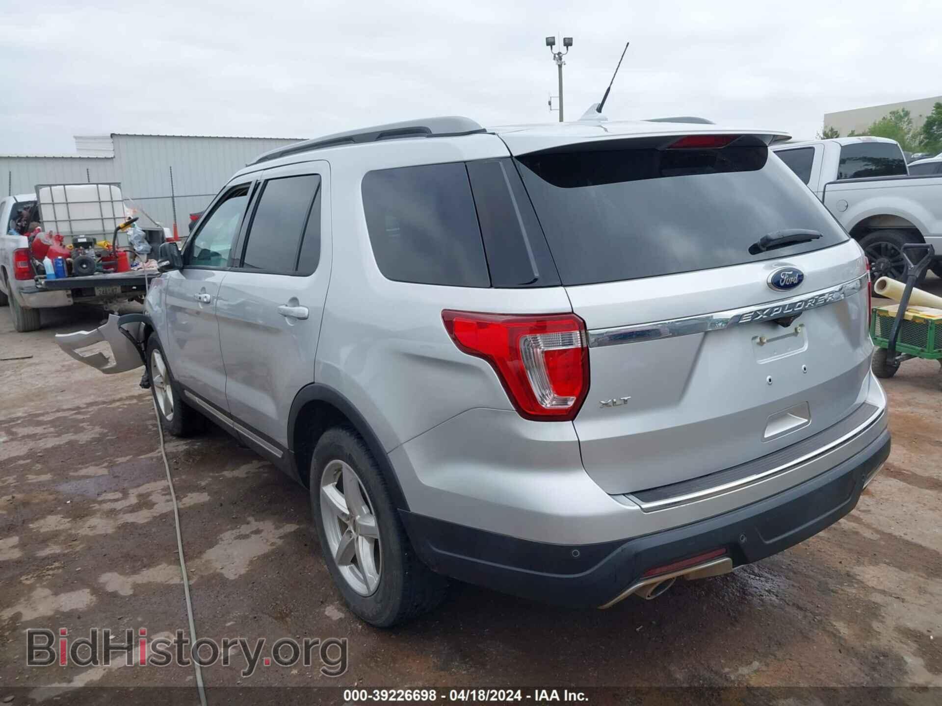 2018 FORD EXPLORER - VIN: 1FM5K7D83JGB30500 - Фото 3