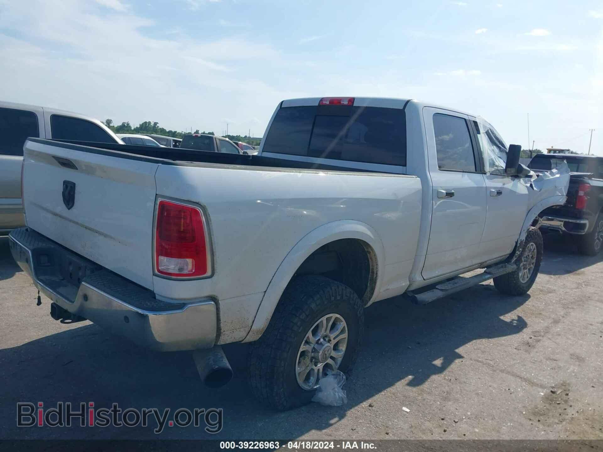 2017 RAM 2500 - VIN: 3C6UR5FL3HG702267 - Фото 4