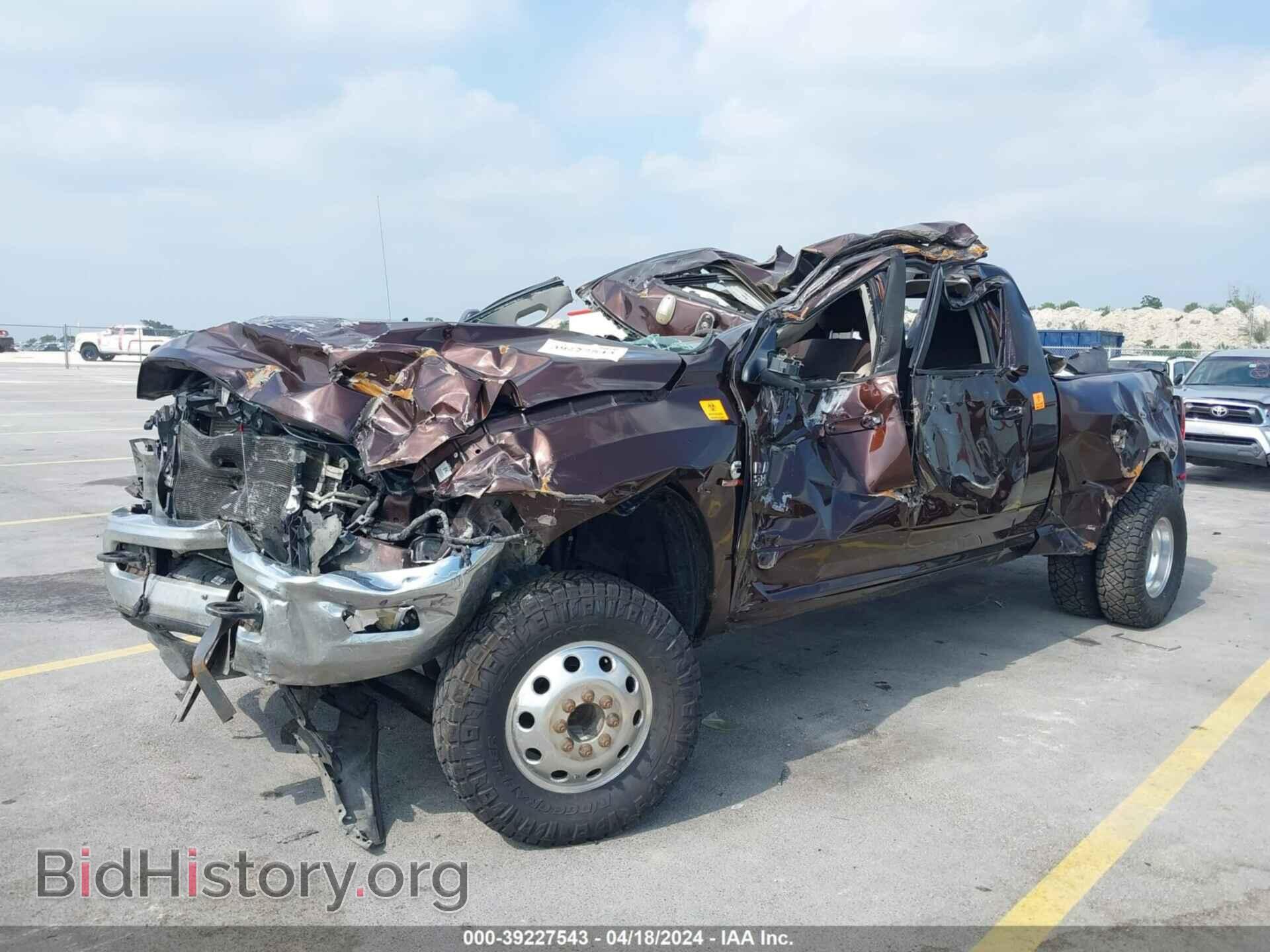 2015 RAM 3500 - VIN: 3C63RRLL7FG678172 - Фото 2