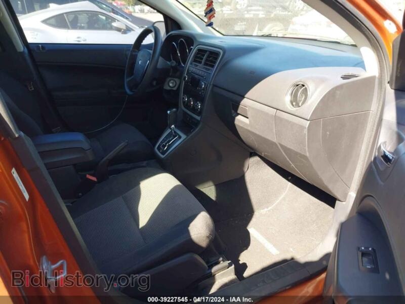 2011 Dodge CALIBER (VIN 1B3CB5HA4BD214584) — фото 5 из 11