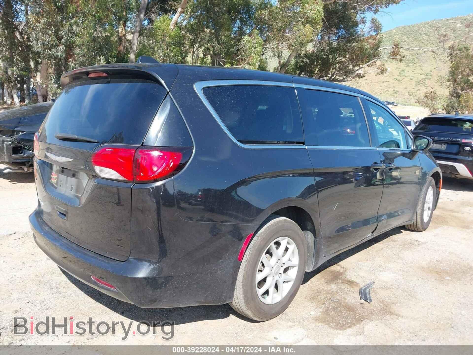 2017 CHRYSLER PACIFICA - VIN: 2C4RC1DG5HR840515 - Фото 4