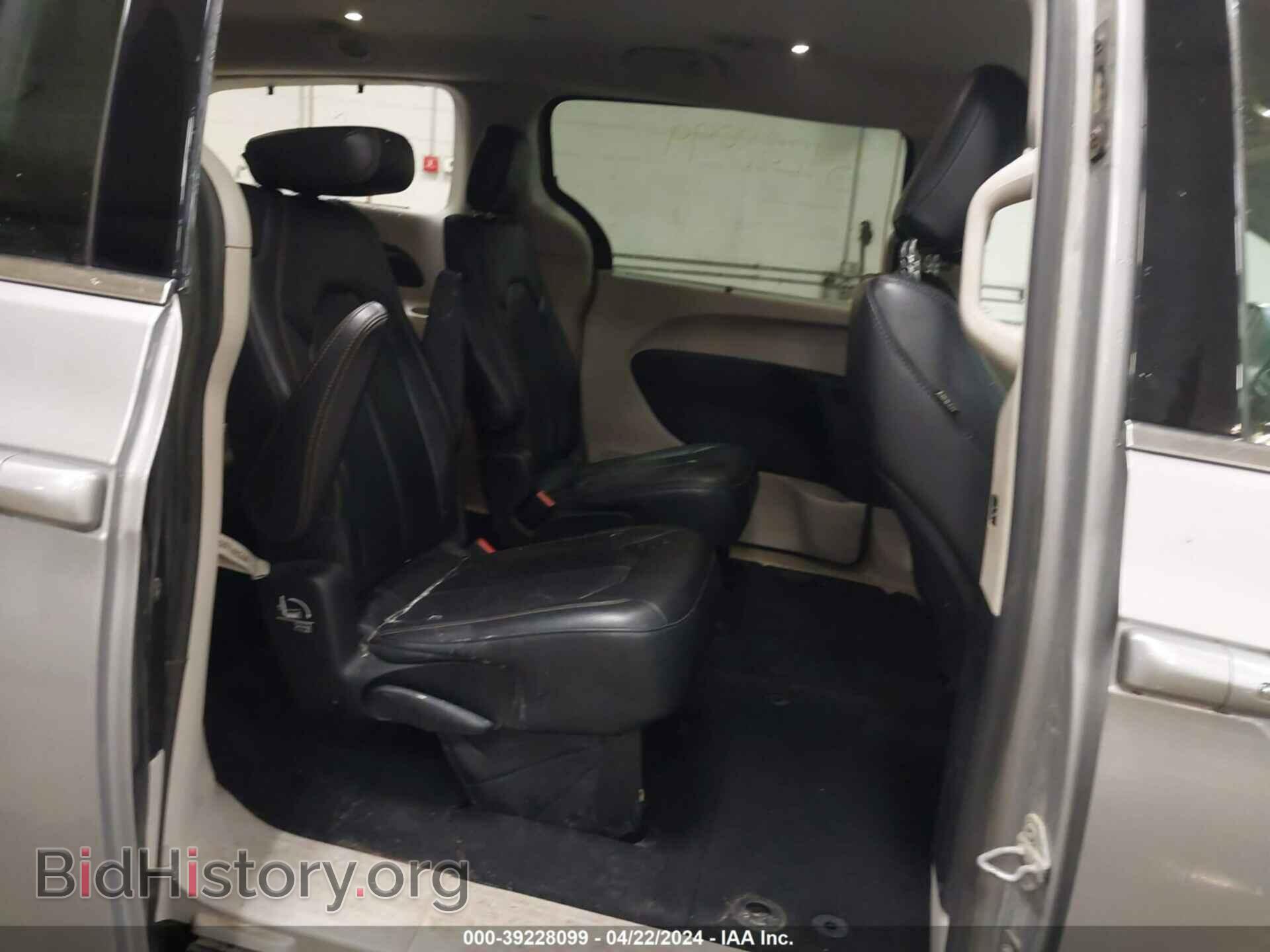 2017 CHRYSLER PACIFICA - VIN: 2C4RC1BG9HR543721 - Photo 8