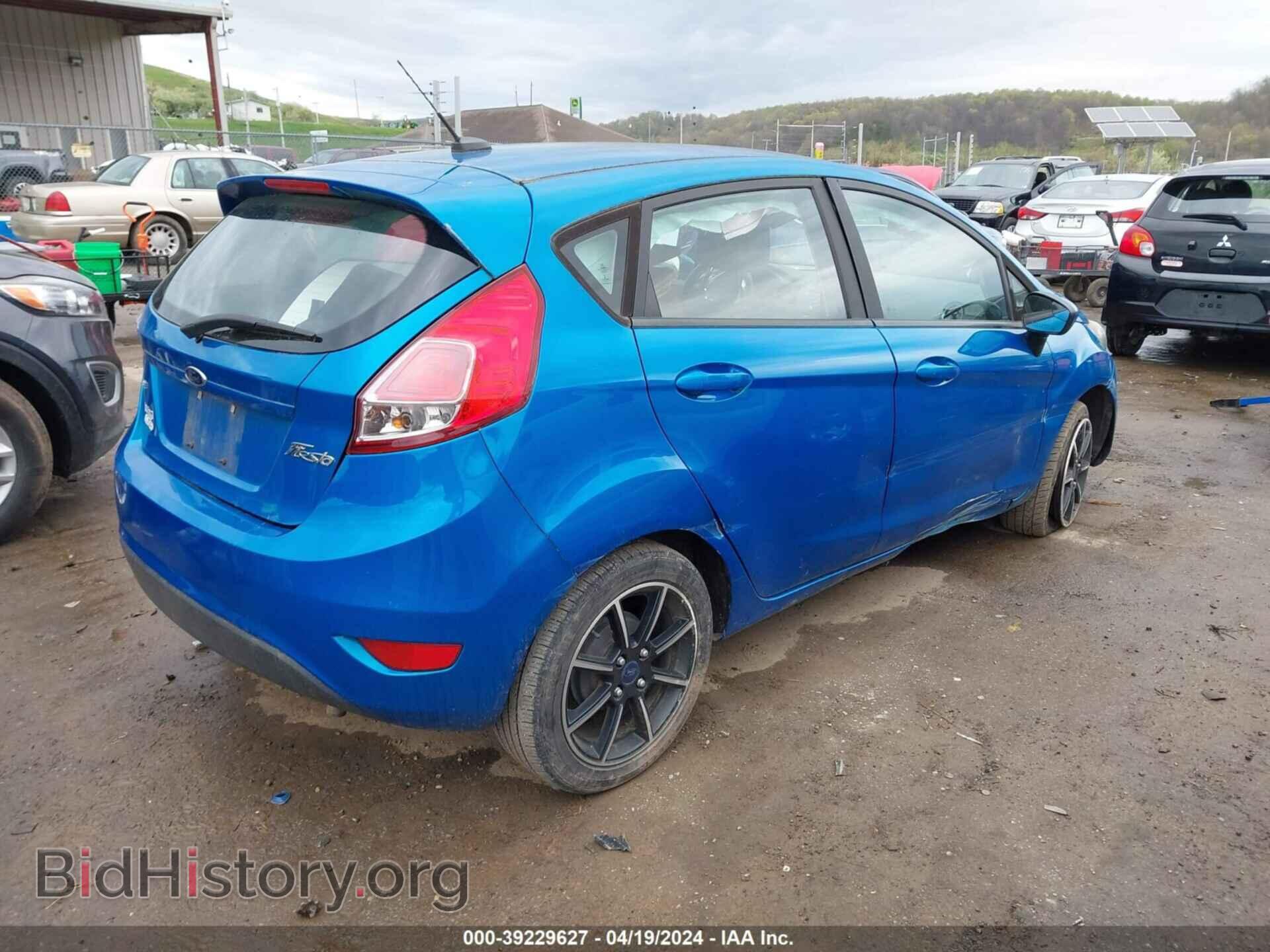 2017 FORD FIESTA - VIN: 3FADP4EJ2HM131595 - Фото 4