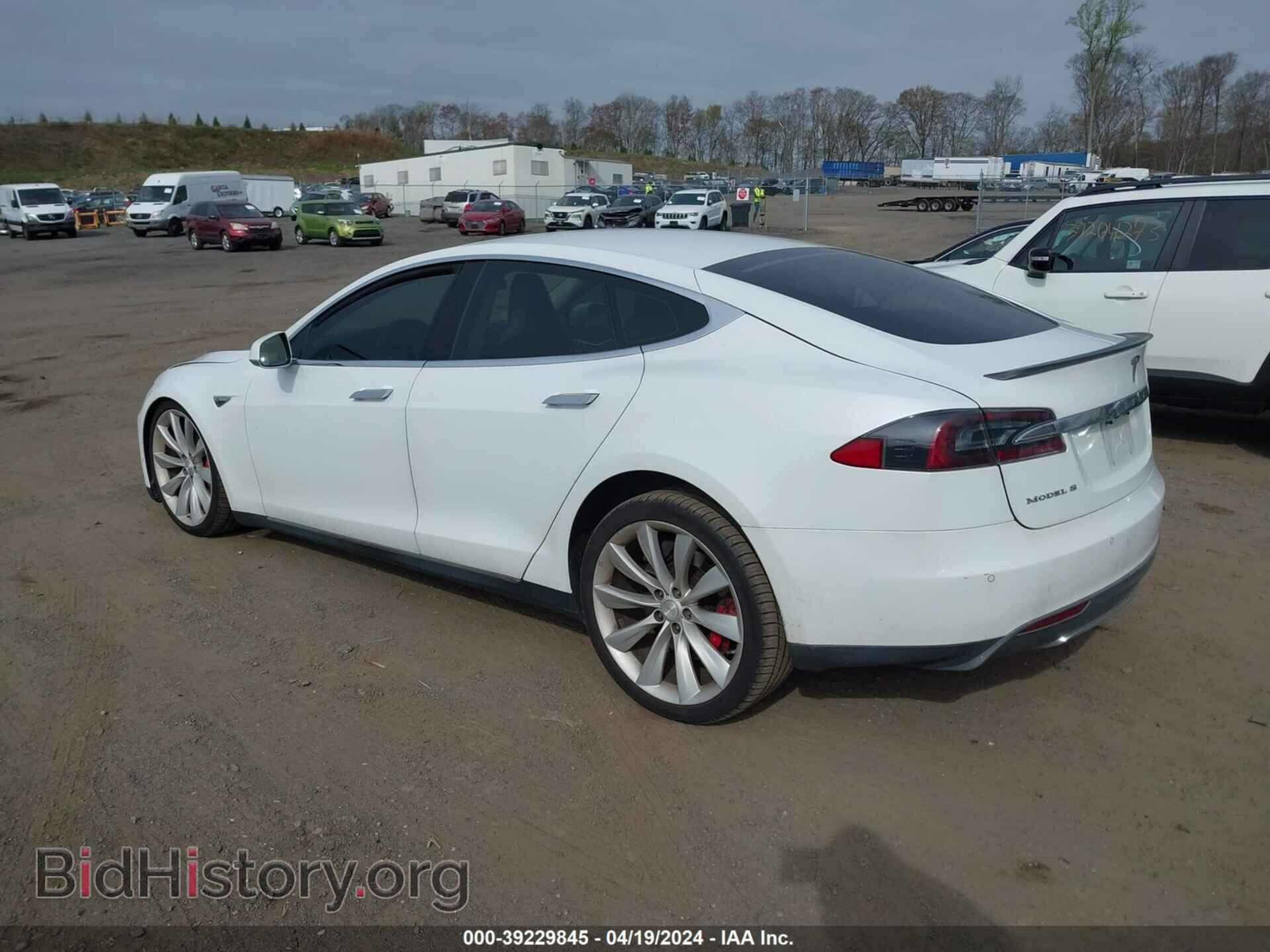 2014 TESLA MODEL S - VIN: 5YJSA1H15EFP56764 - Фото 3